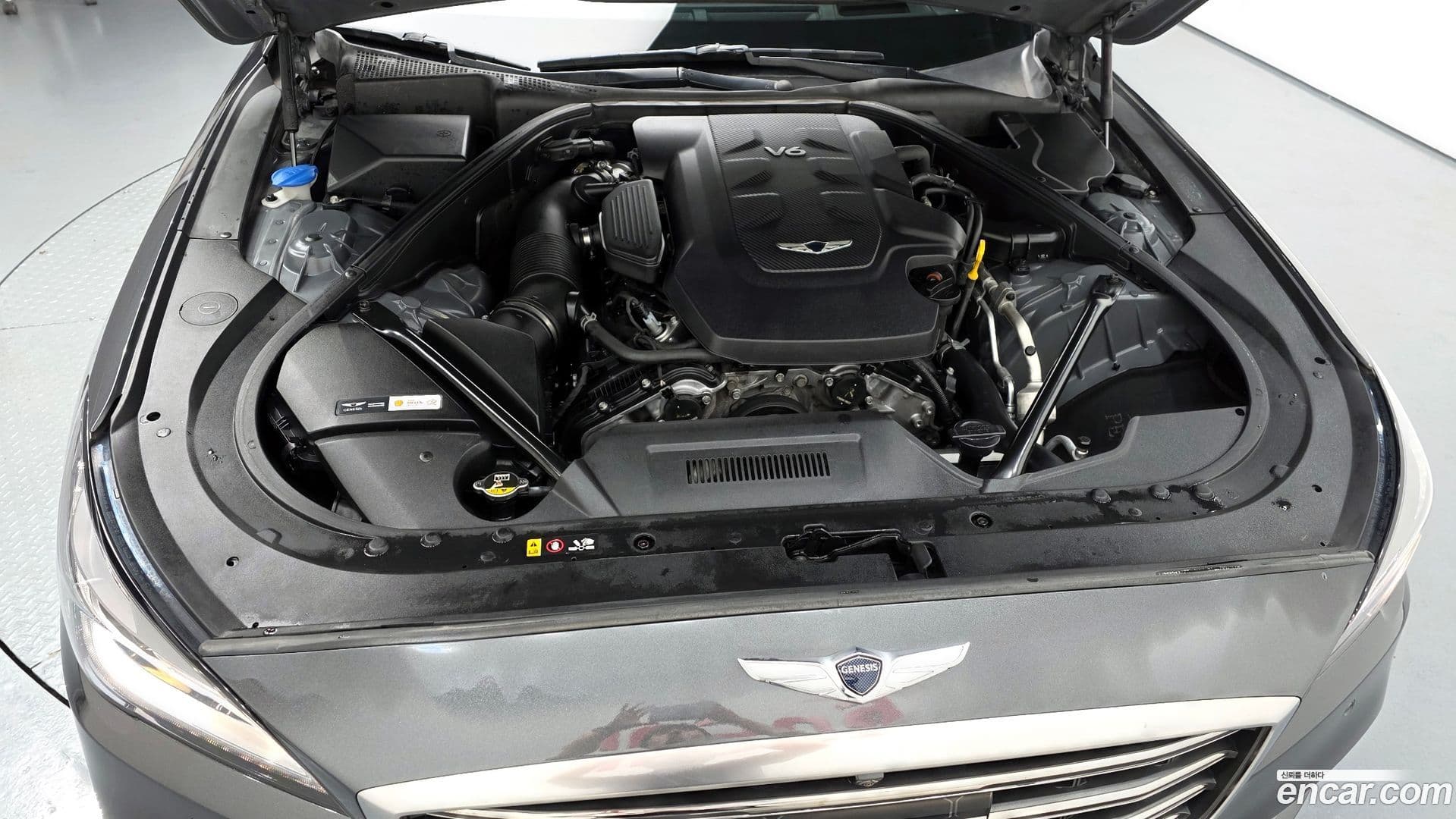 Main__Slider__Photo:G80 Genesis 2017.2-5