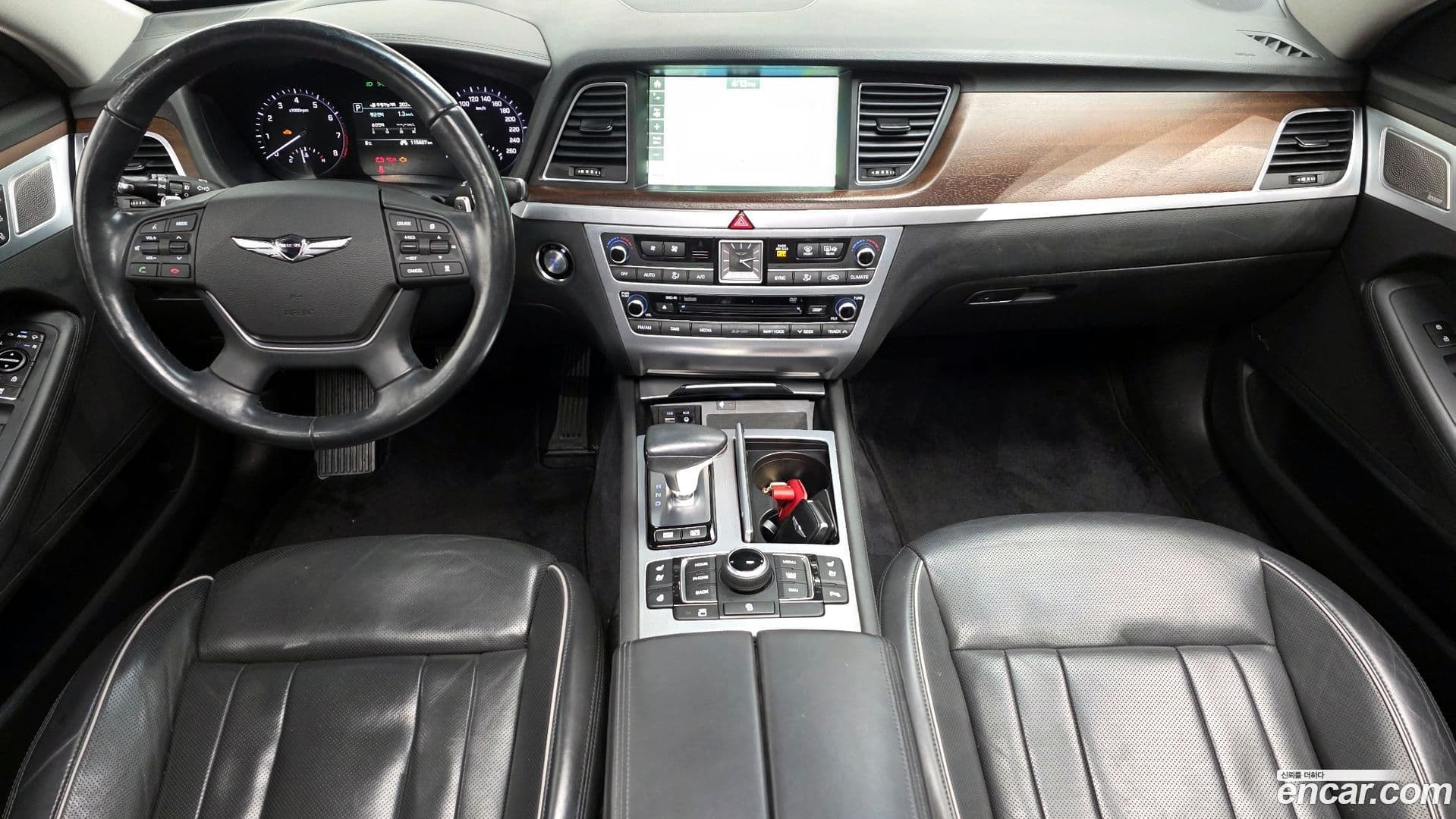 Main__Slider__Photo:G80 Genesis 2017.2-6