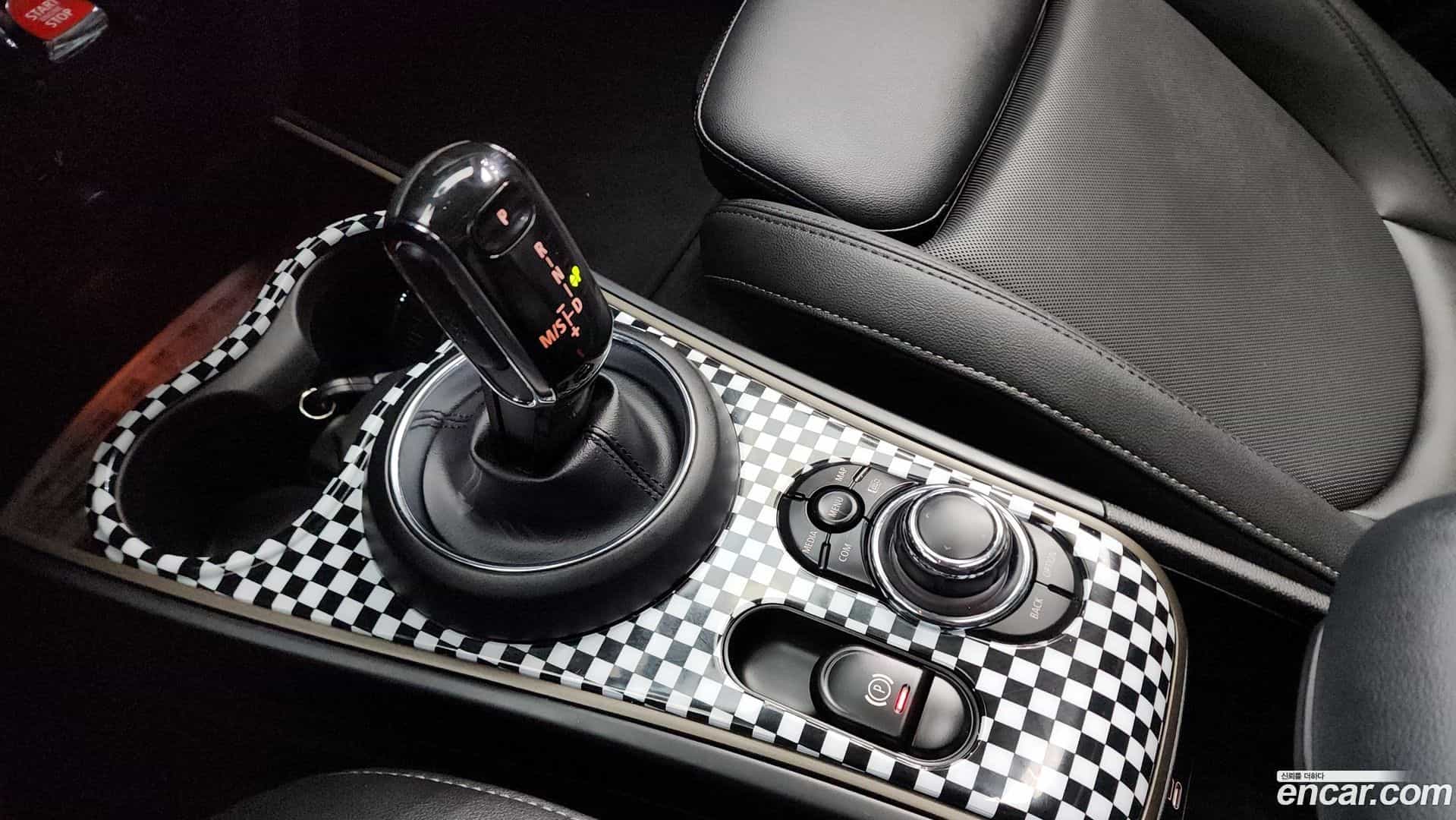 Countryman Mini 2022.11-INNER-009