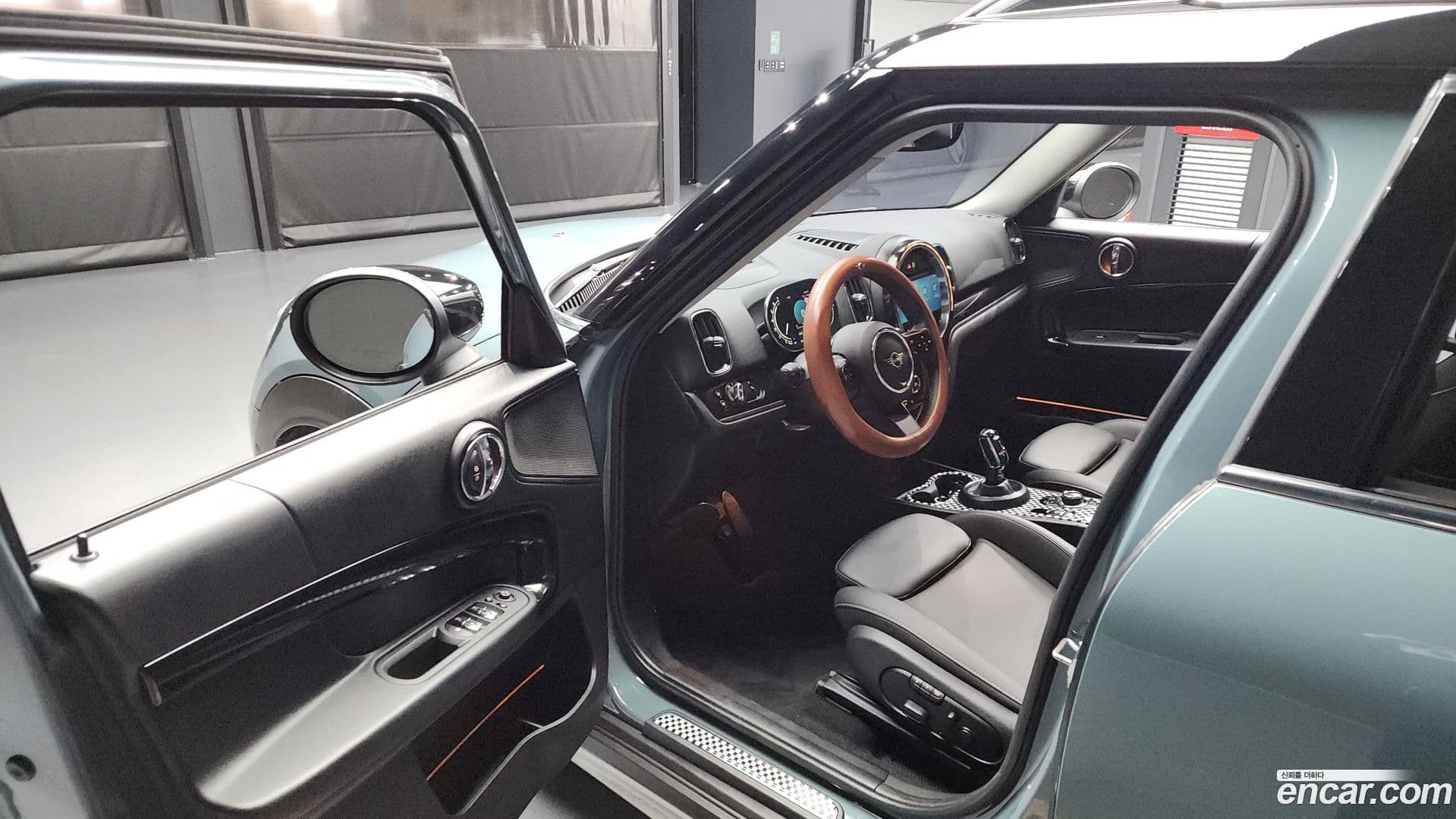 Main__Slider__Photo:Countryman Mini 2022.11-9