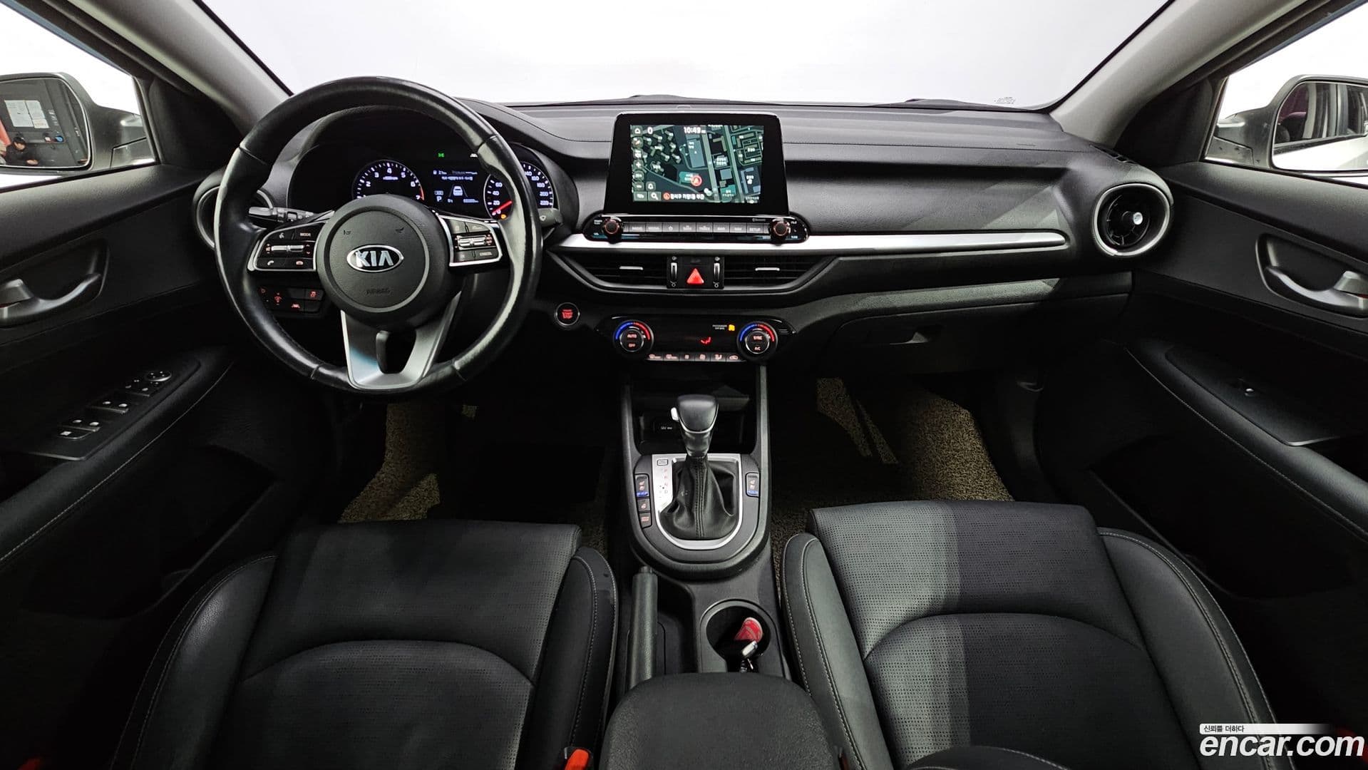 Main__Slider__Photo:K3 Kia 2019.0-6