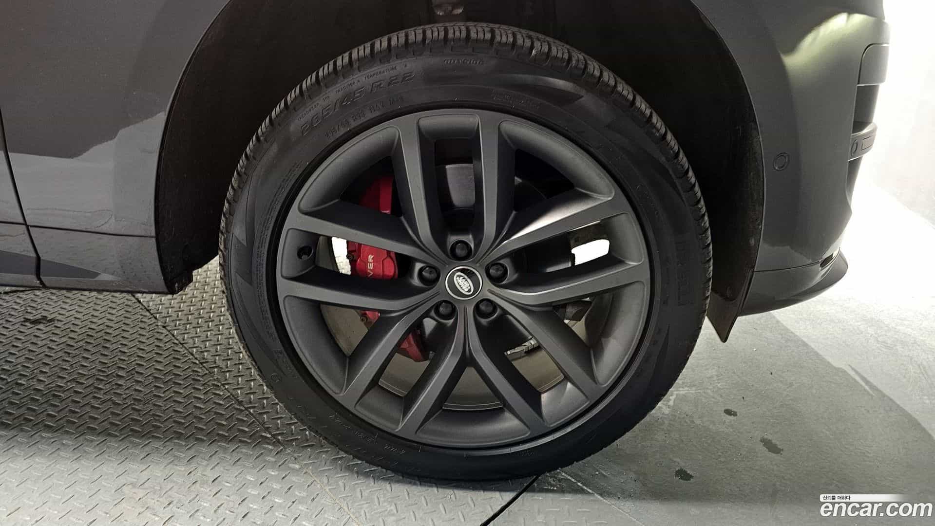 Range Rover Sport Land Rover 2023.0-OUTER-005