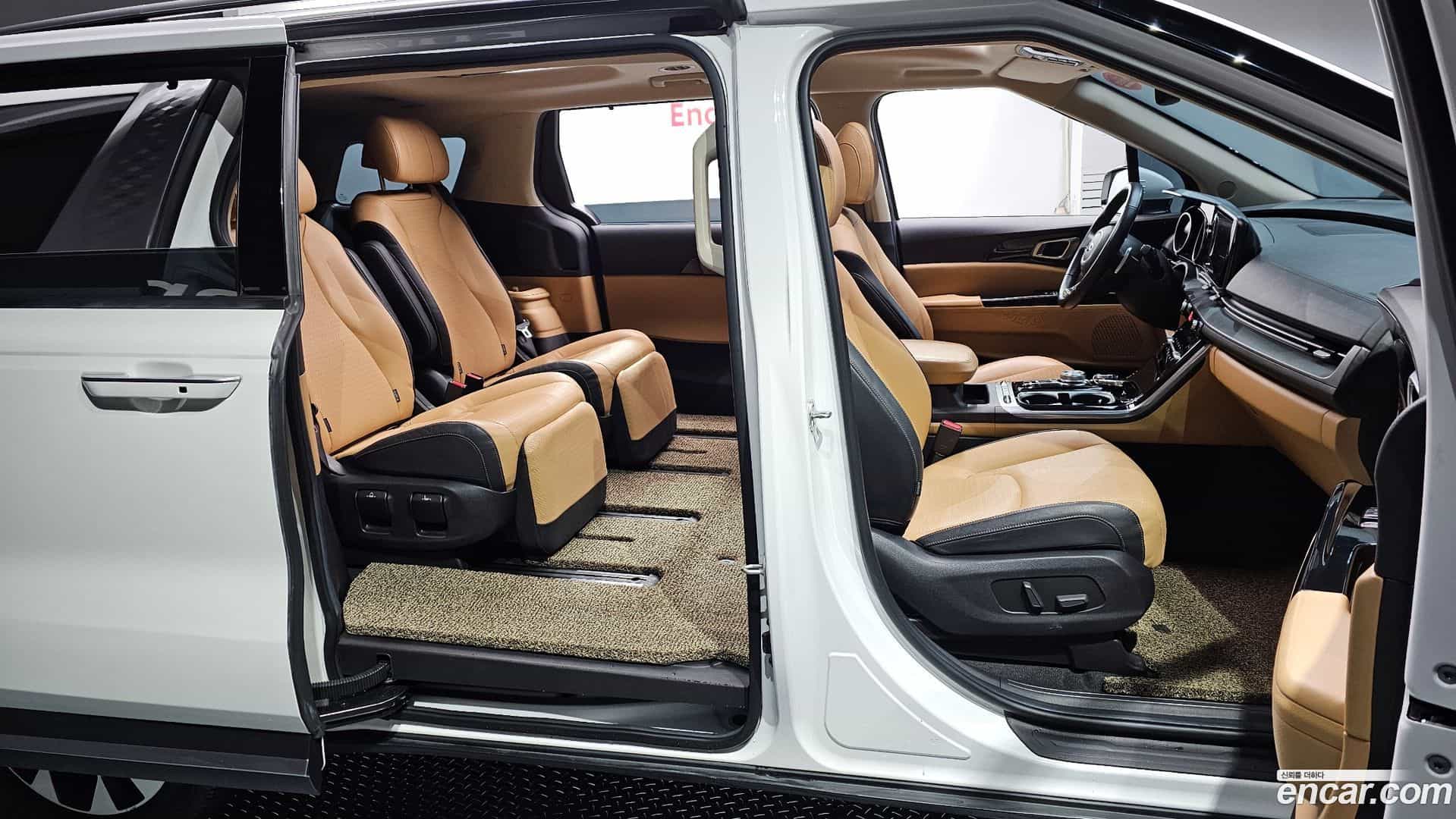 Canival Kia 2020.8-OPTION-019