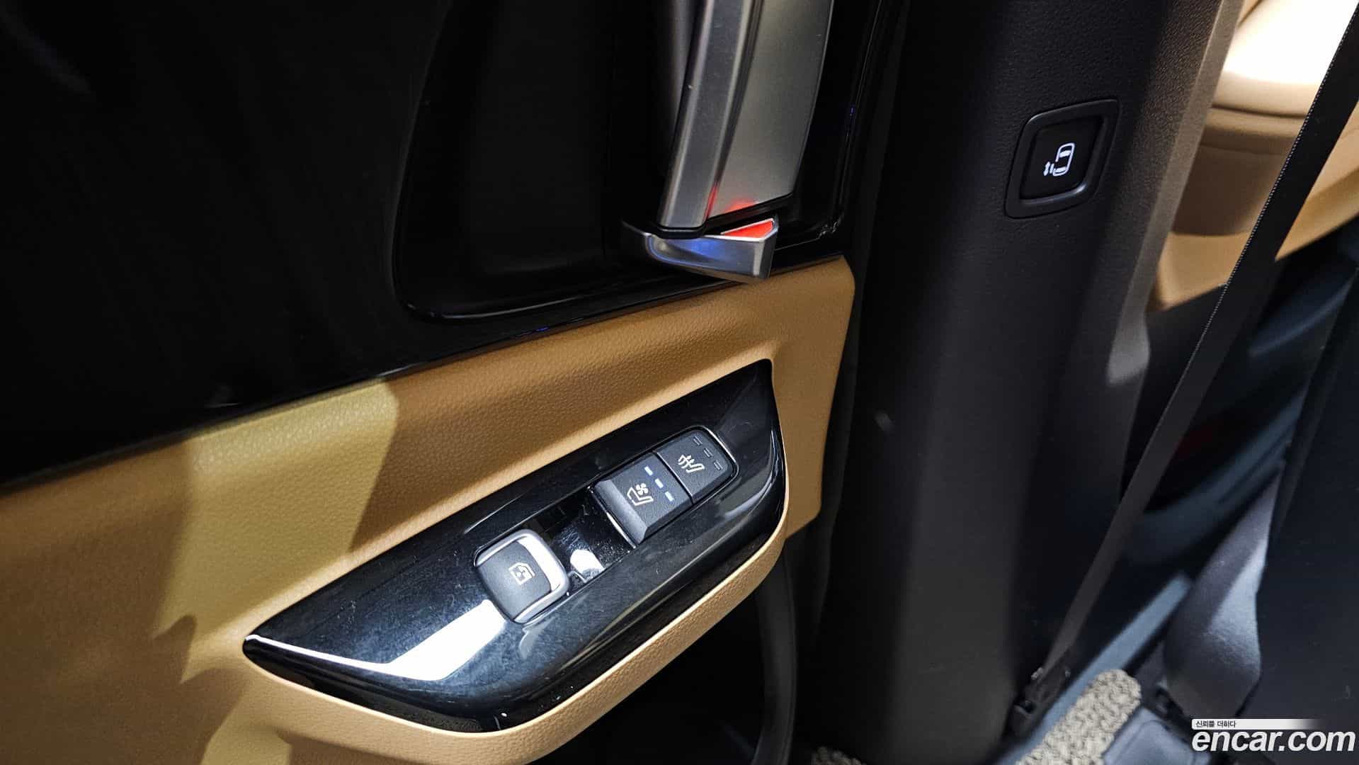 Canival Kia 2020.8-OPTION-020