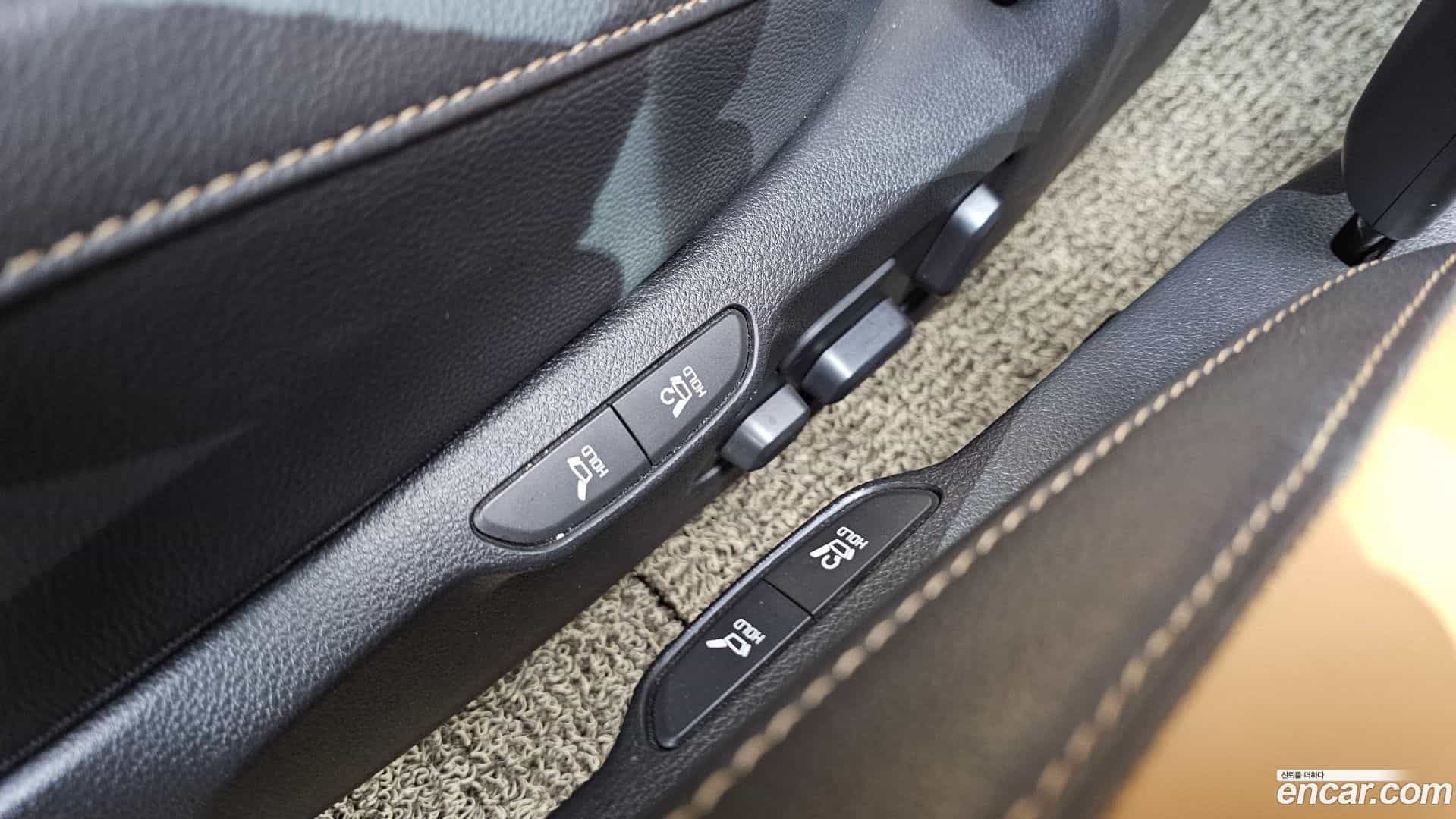 Canival Kia 2020.8-OPTION-021