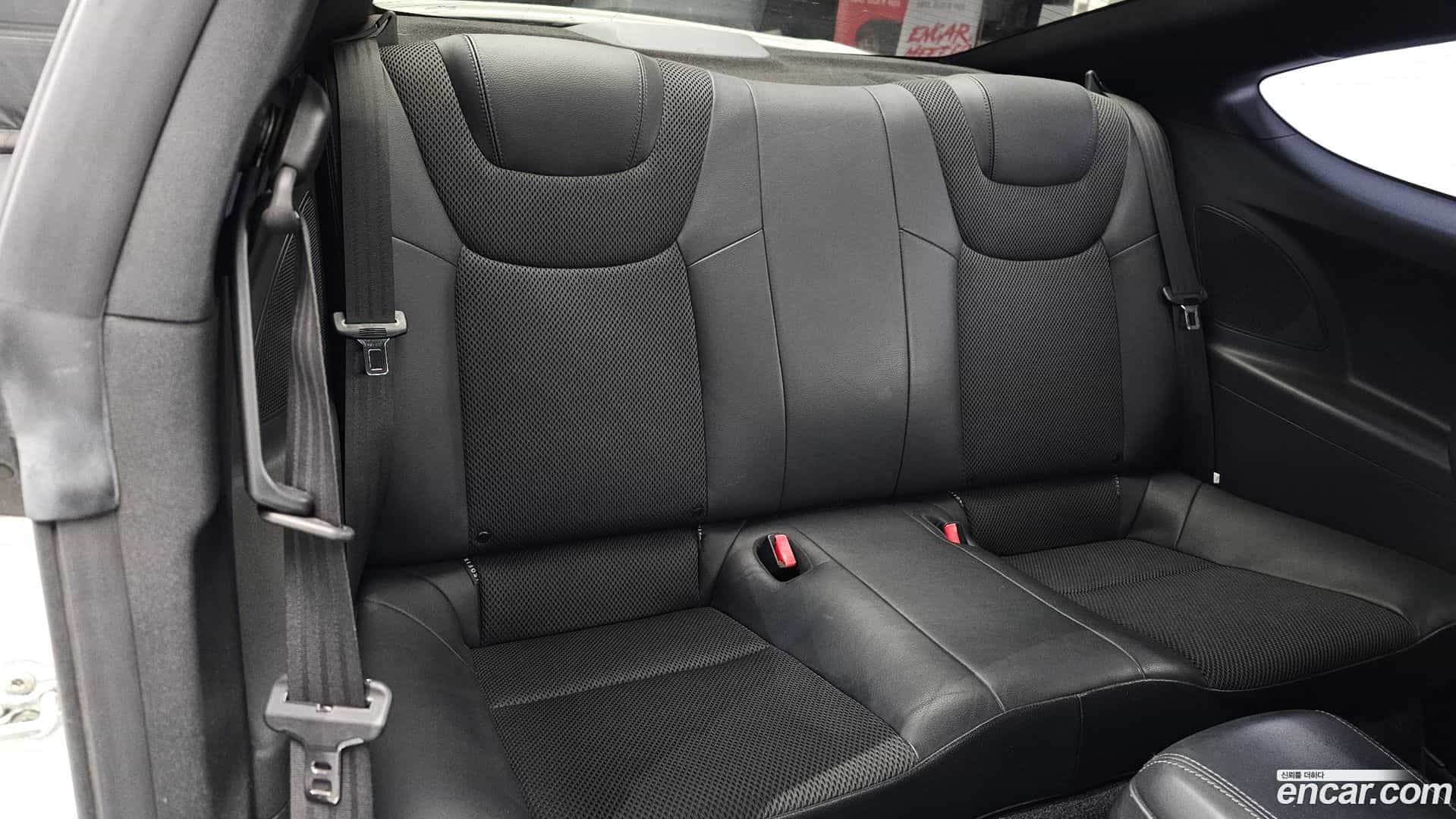 Genesis Hyundai 2012.5-OPTION-016