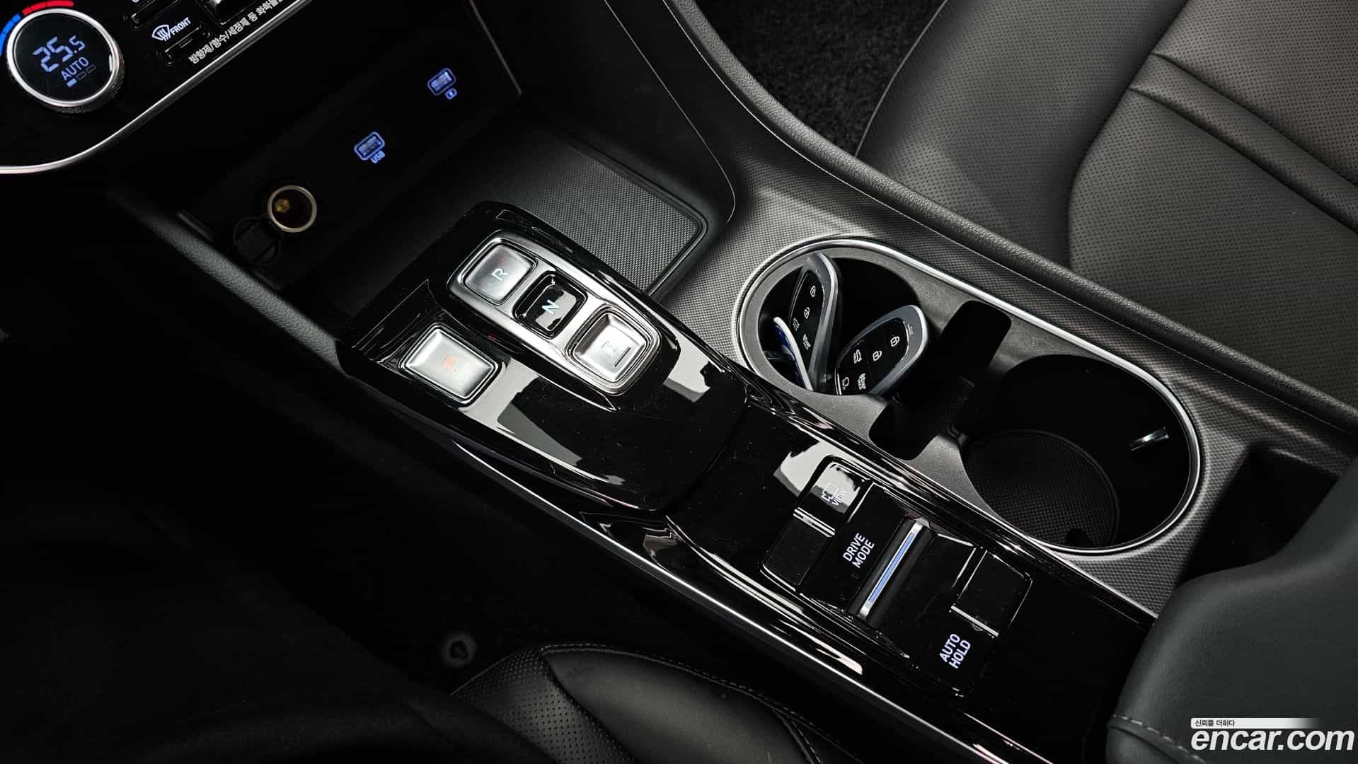 Sonata Hyundai 2021.2-INNER-009