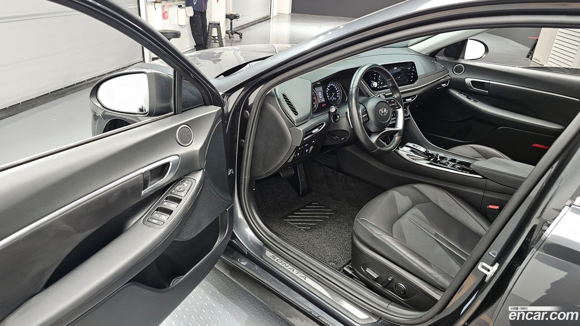 Main__Slider__Photo:Sonata Hyundai 2021.2-9