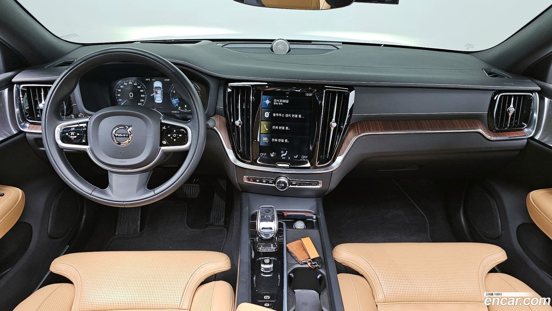 Main__Slider__Photo:S60 Volvo 2021.11-6