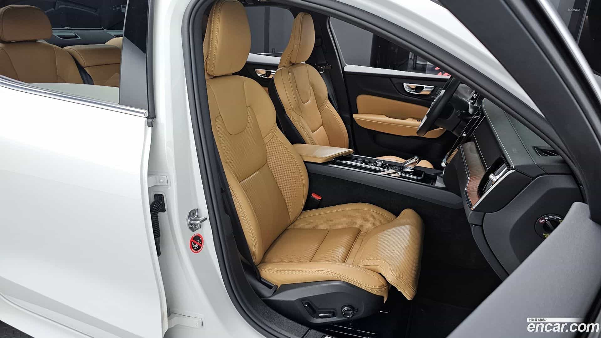 S60 Volvo 2021.11-INNER-010