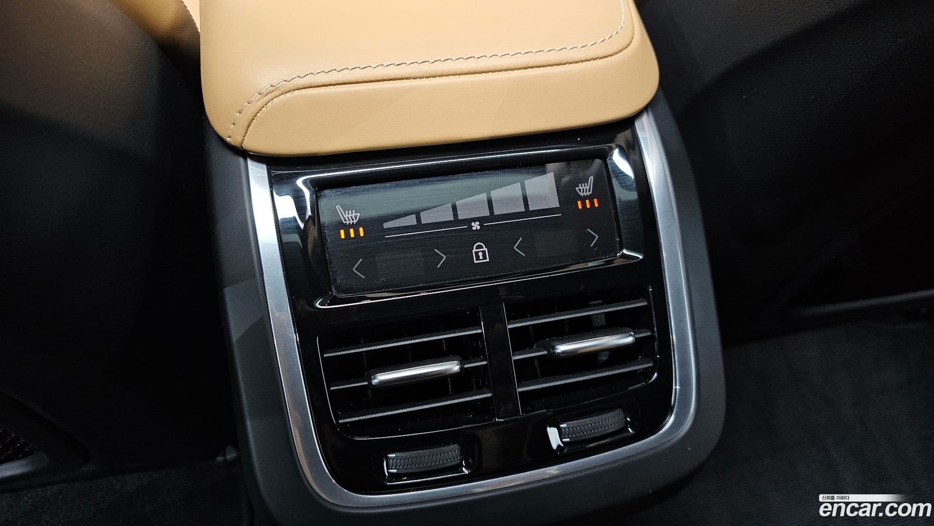 Main__Slider__Photo:S60 Volvo 2021.11-16