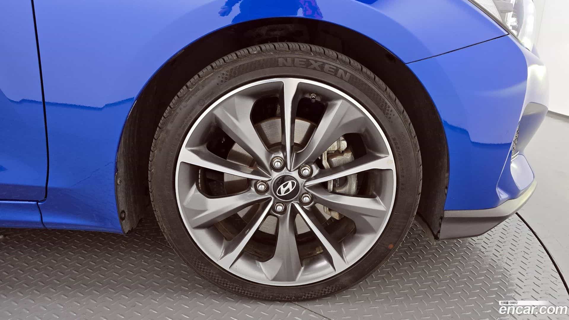 Veloster Hyundai 2019.7-OUTER-005