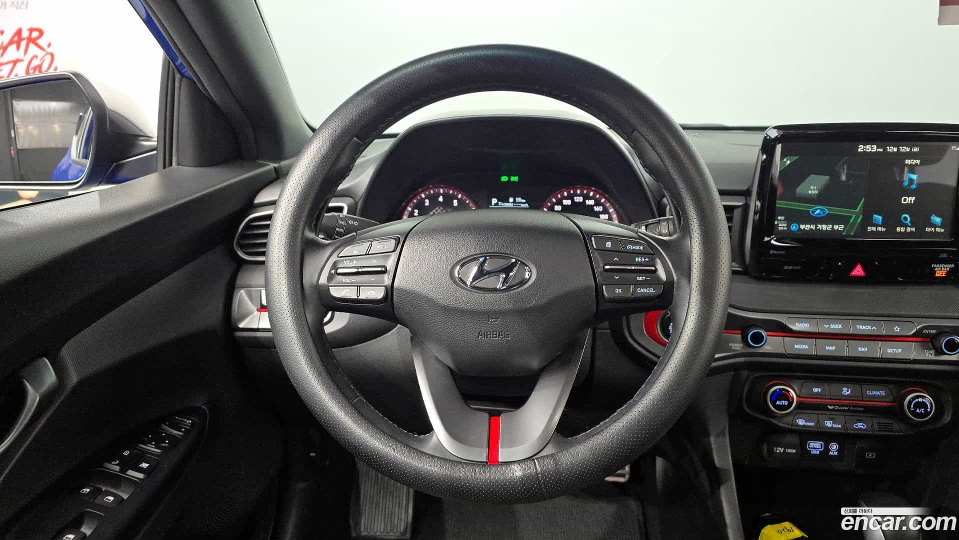 Veloster Hyundai 2019.7-OPTION-017