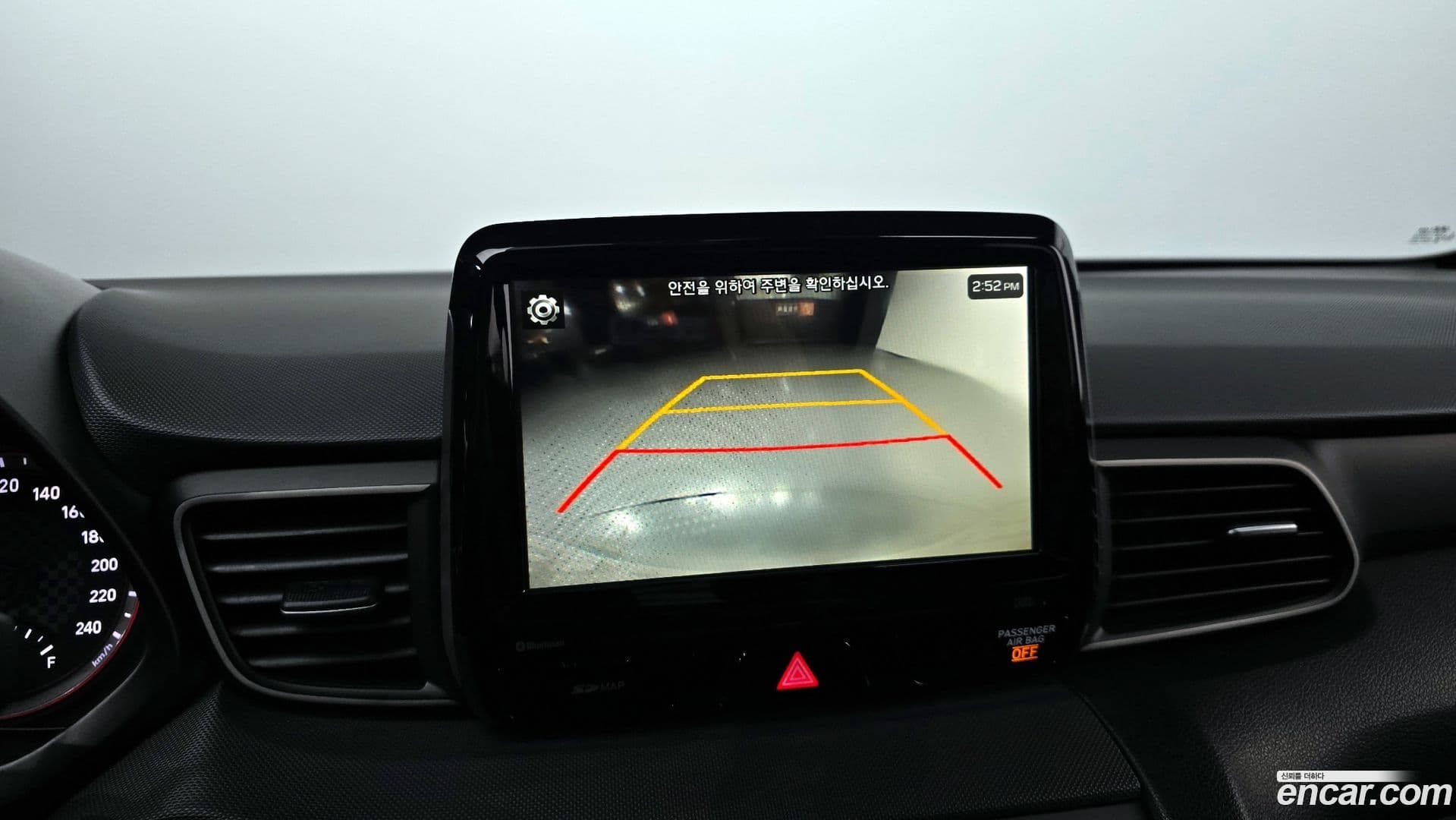 Main__Slider__Photo:Veloster Hyundai 2019.7-13