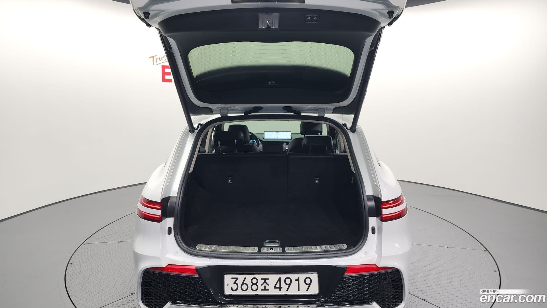 Main__Slider__Photo:GV70 Genesis 2021.2-19