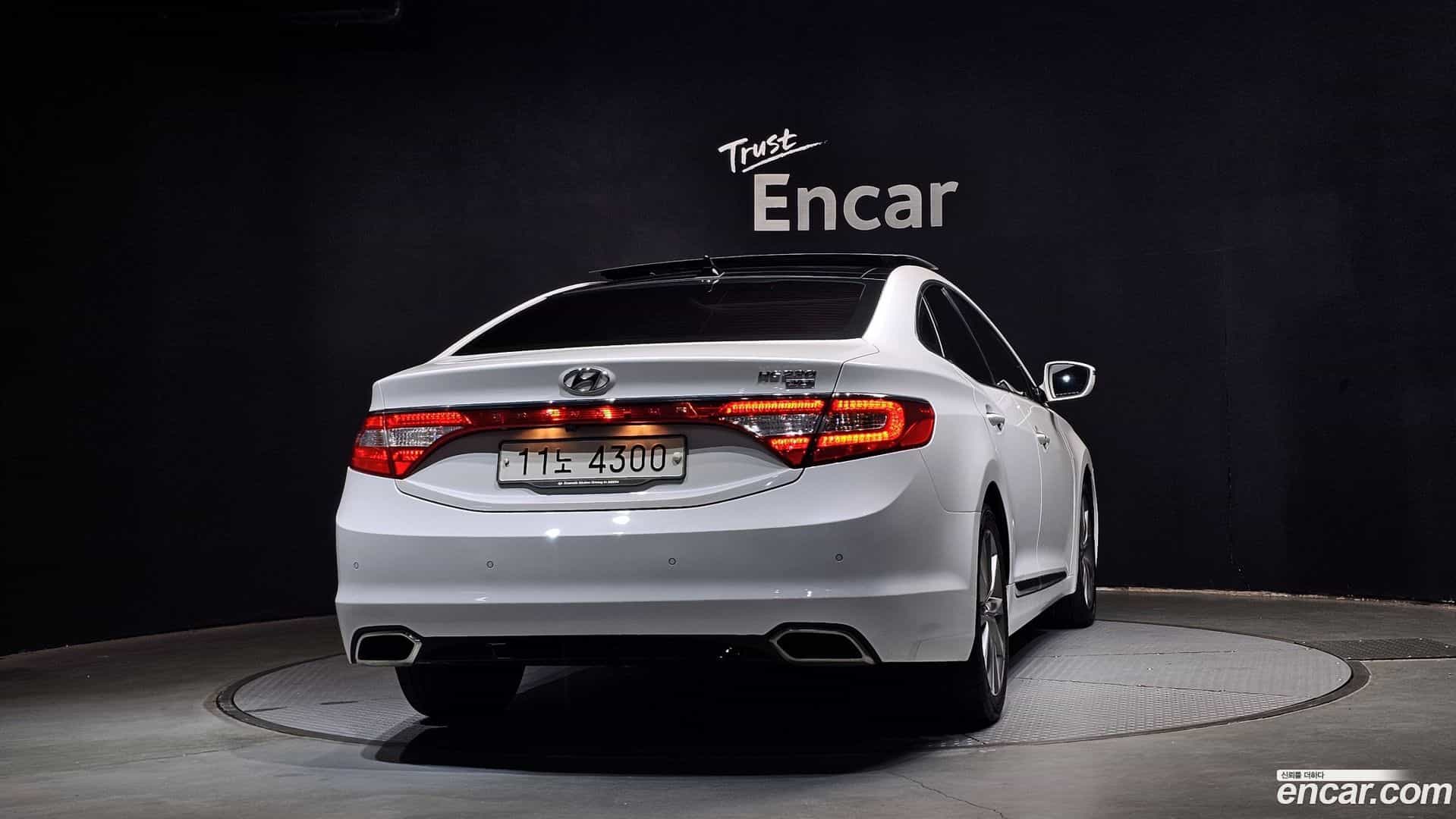 Grandeur Hyundai 2015.4-OUTER-004