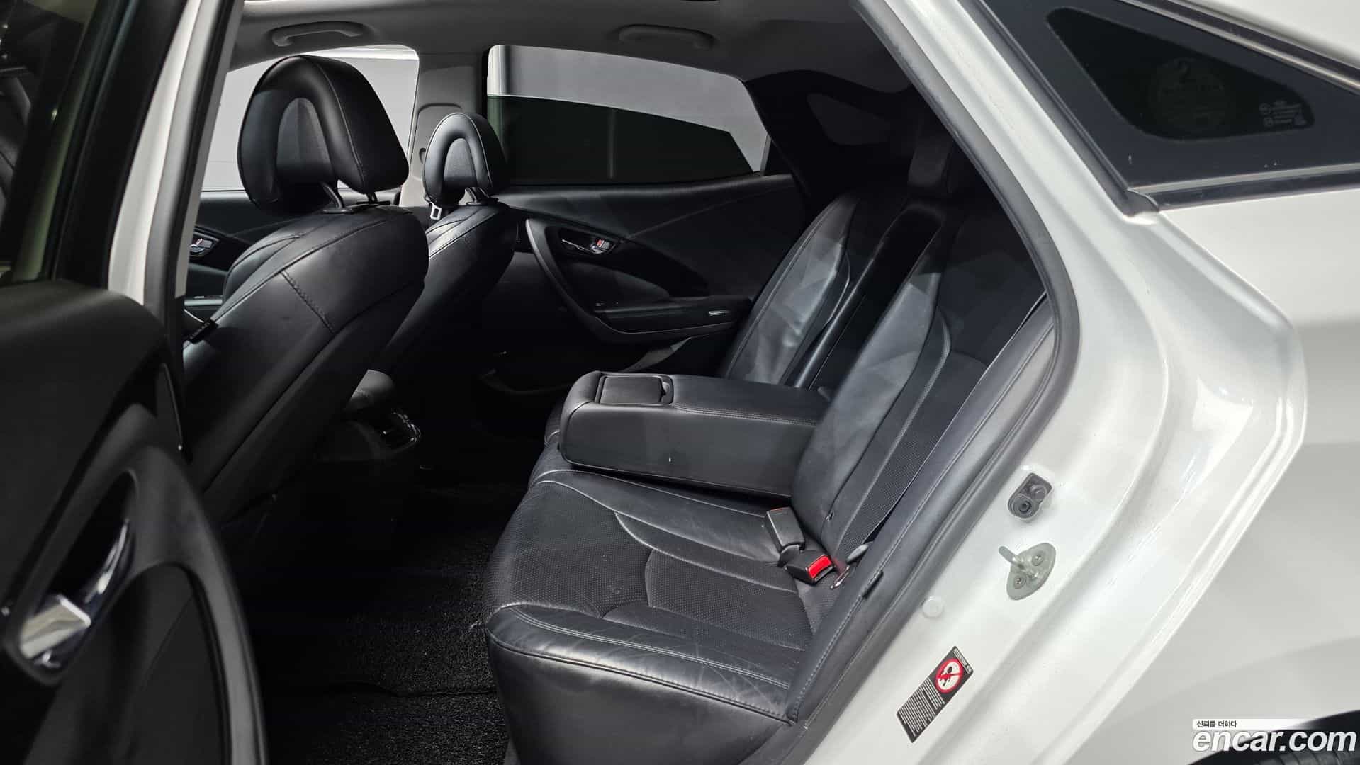 Grandeur Hyundai 2015.4-OPTION-016