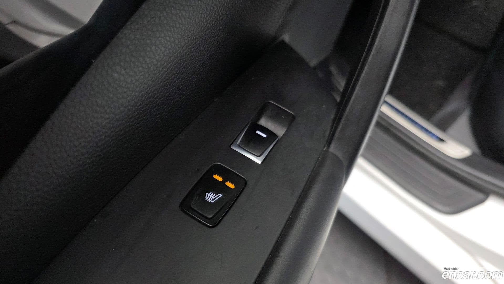 Main__Slider__Photo:Grandeur Hyundai 2015.4-17