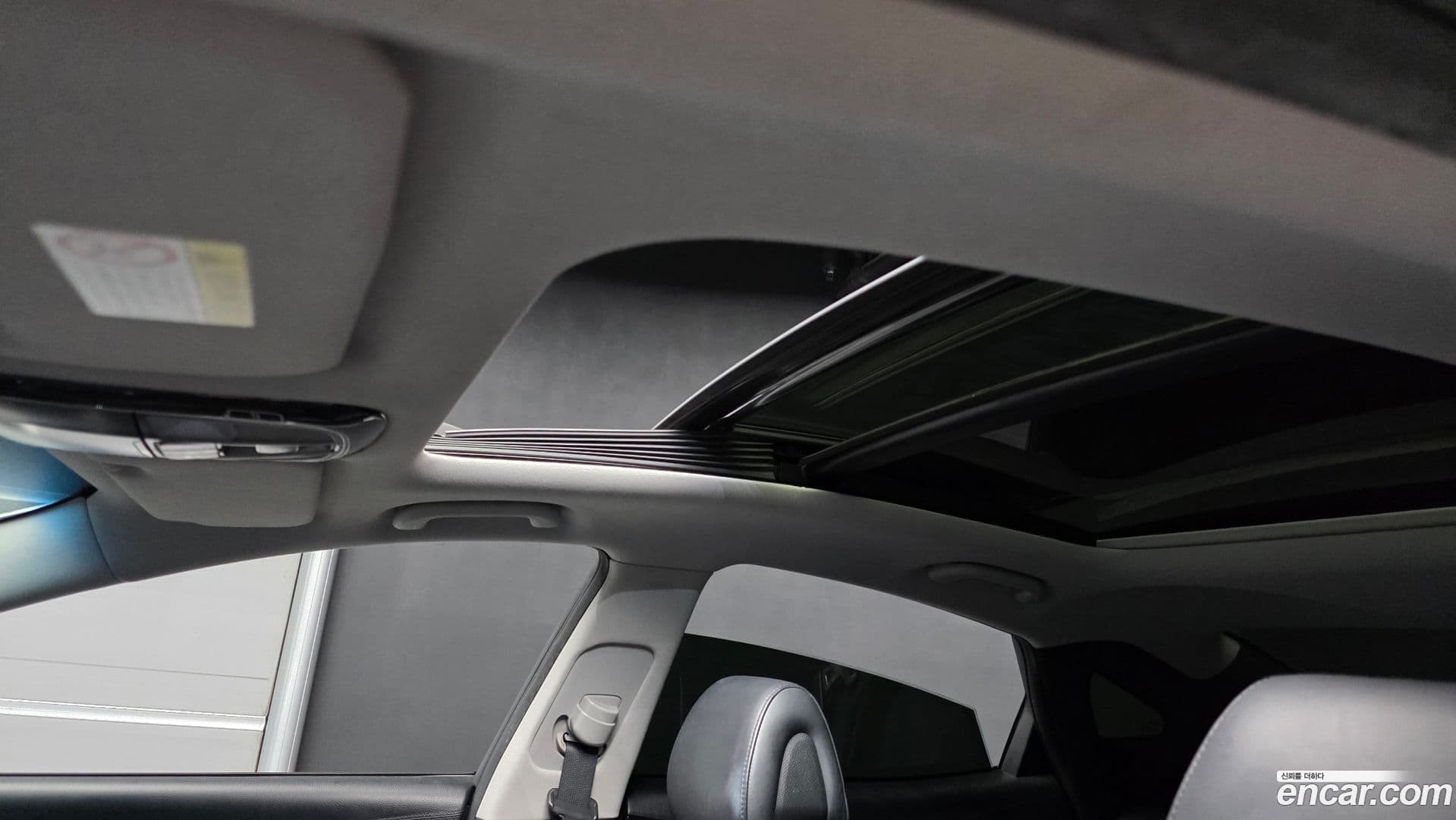 Main__Slider__Photo:Grandeur Hyundai 2015.4-18