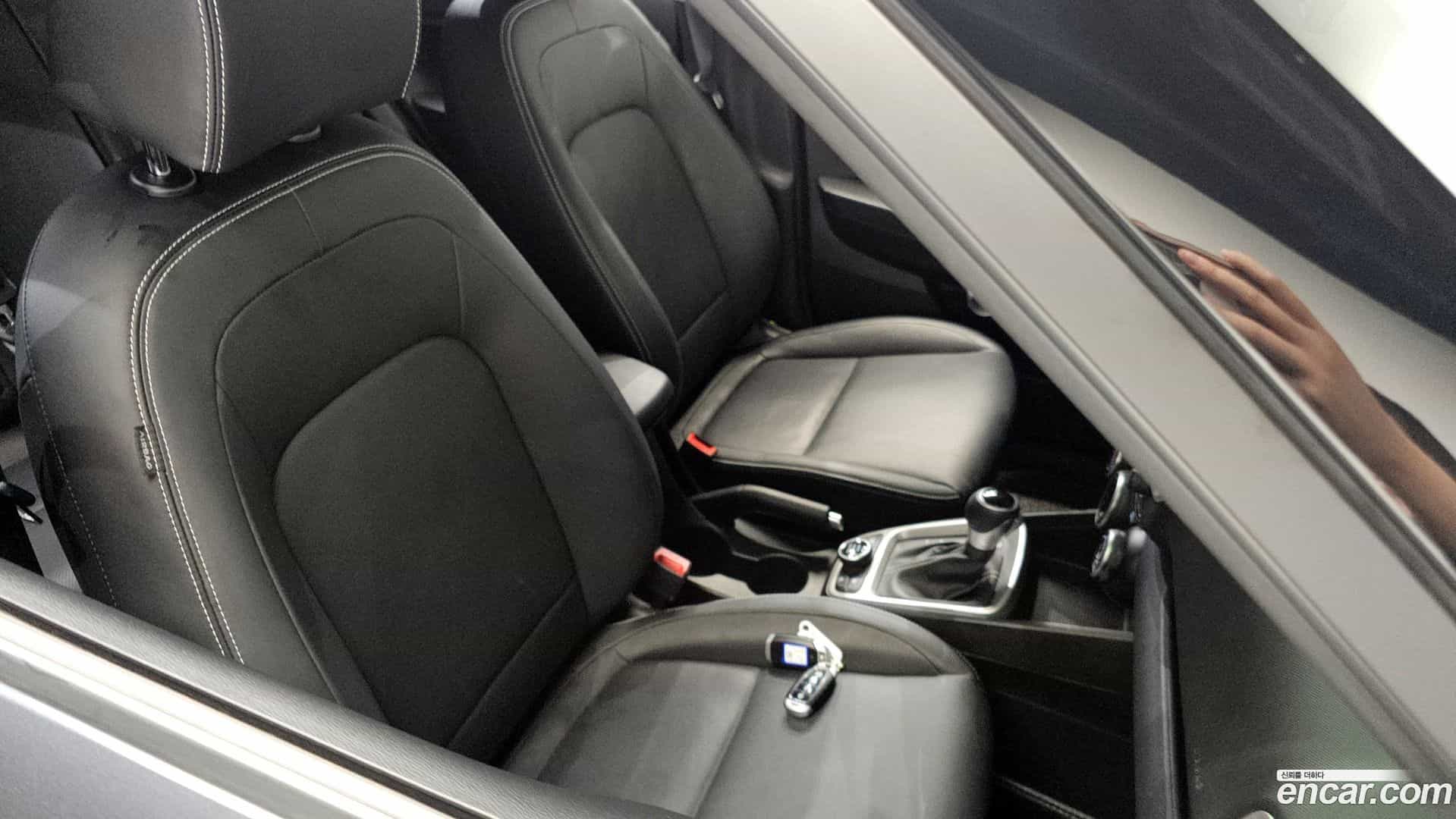 Venue Hyundai 2021.7-OPTION-015