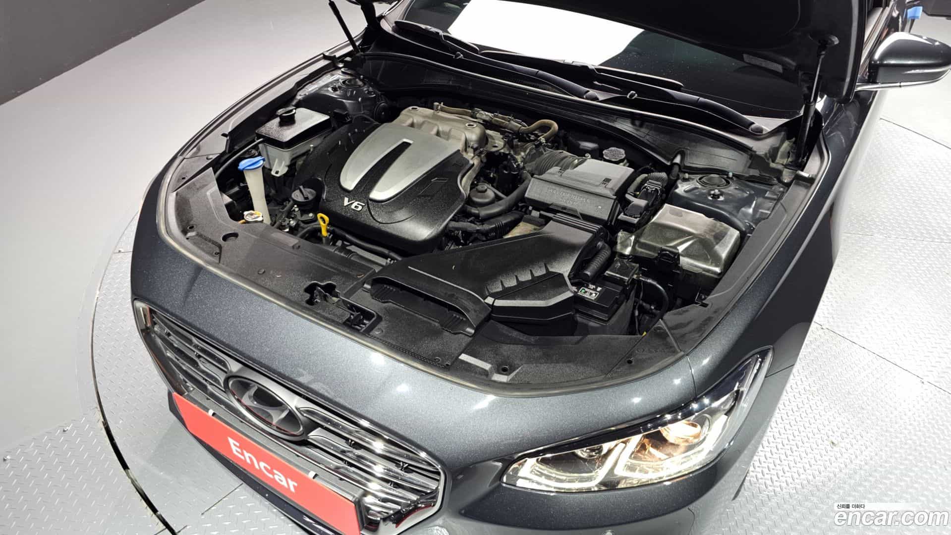 Grandeur Hyundai 2017.3-INNER-006