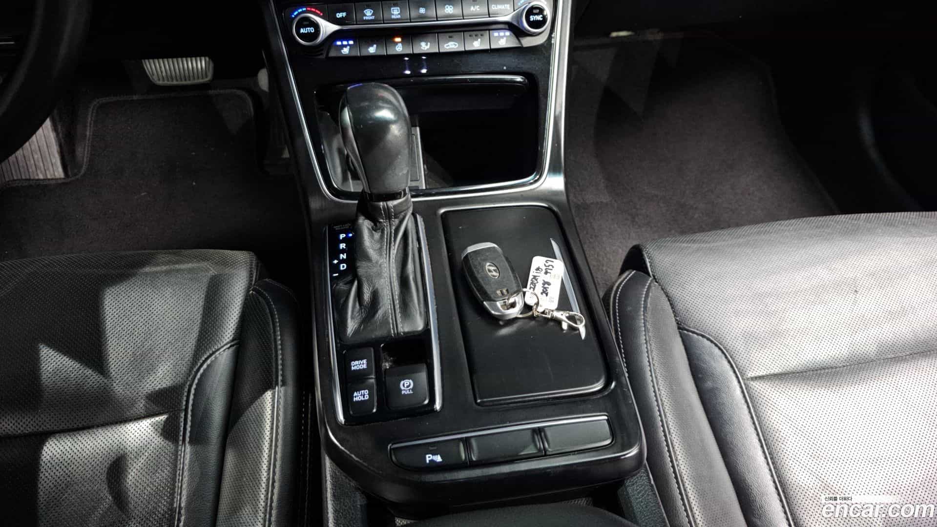 Grandeur Hyundai 2017.3-INNER-009