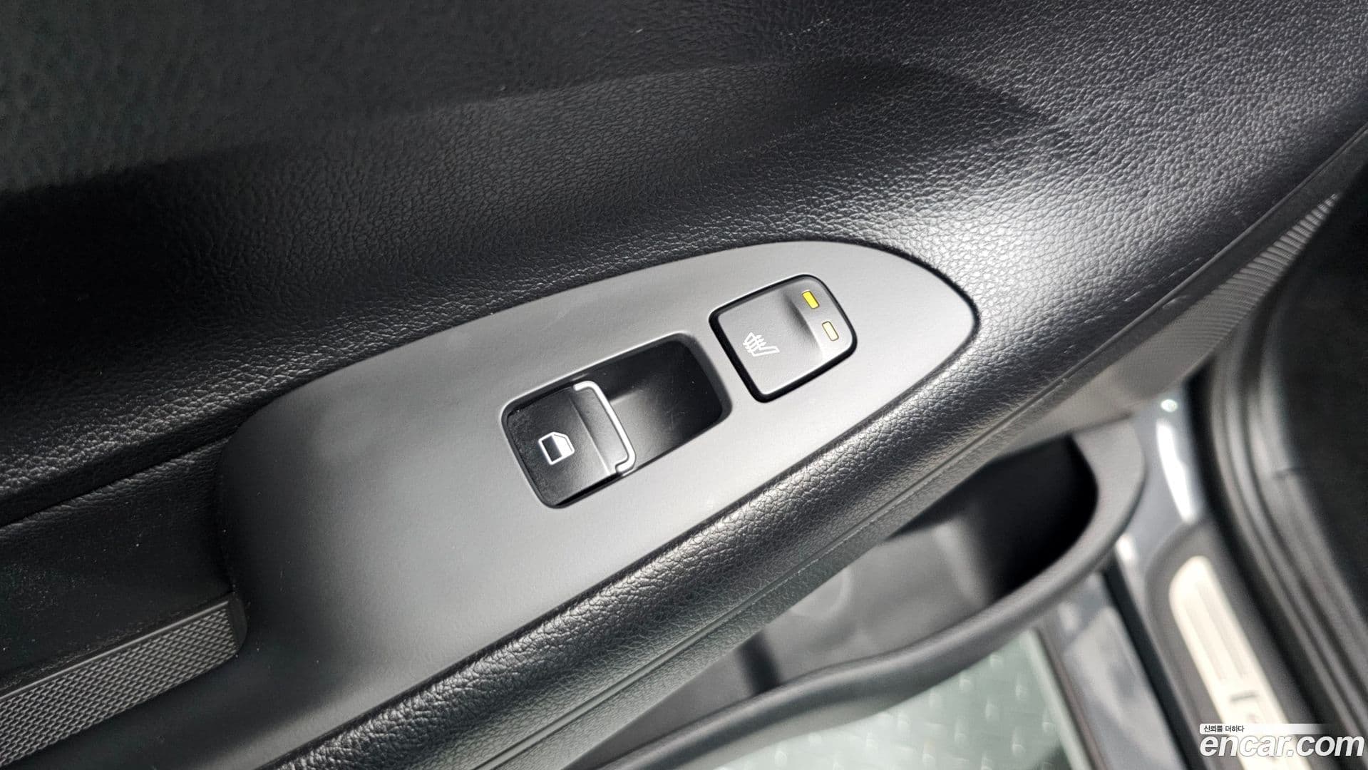 Main__Slider__Photo:Grandeur Hyundai 2017.3-16