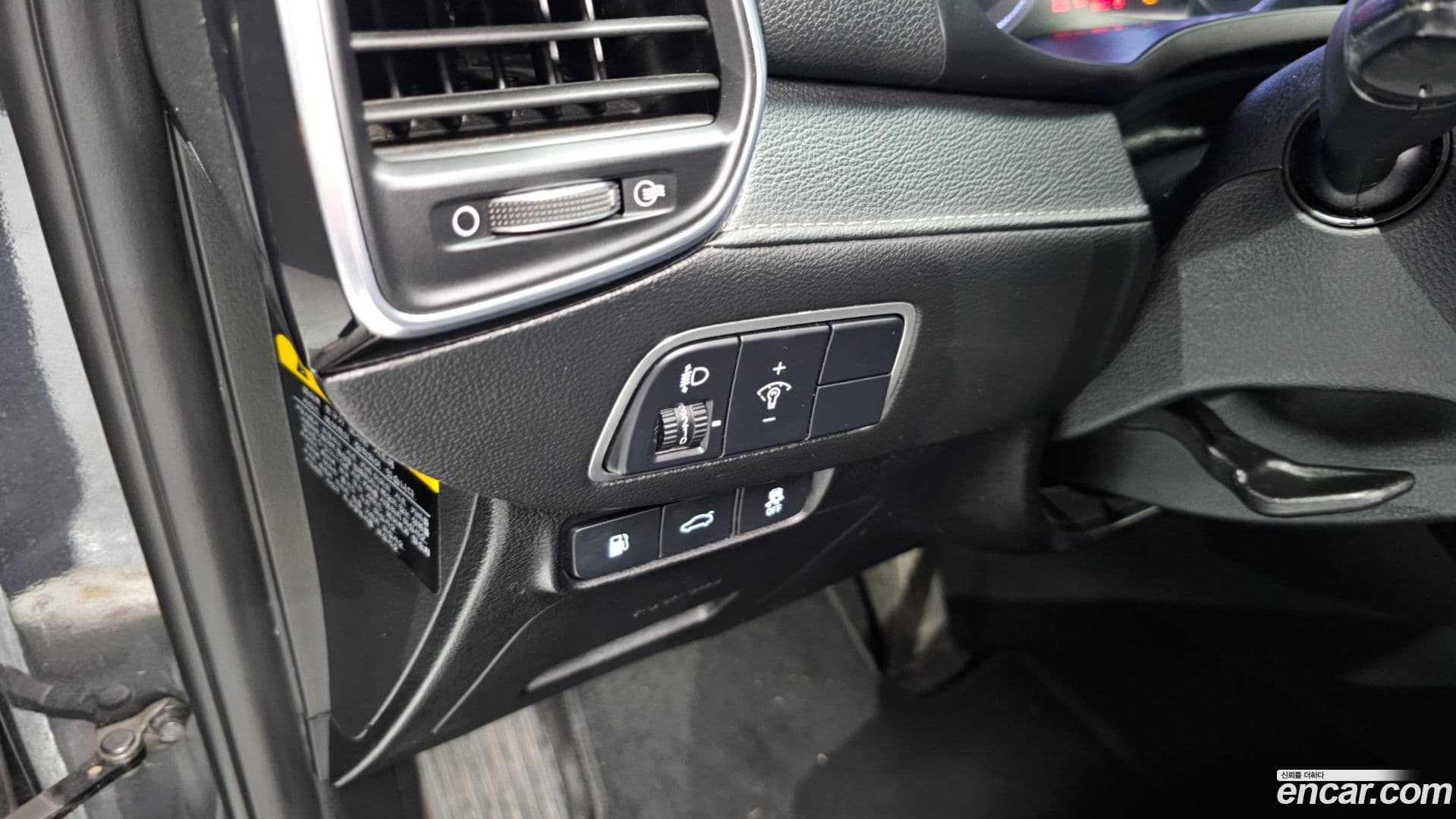 Main__Slider__Photo:Grandeur Hyundai 2017.3-18