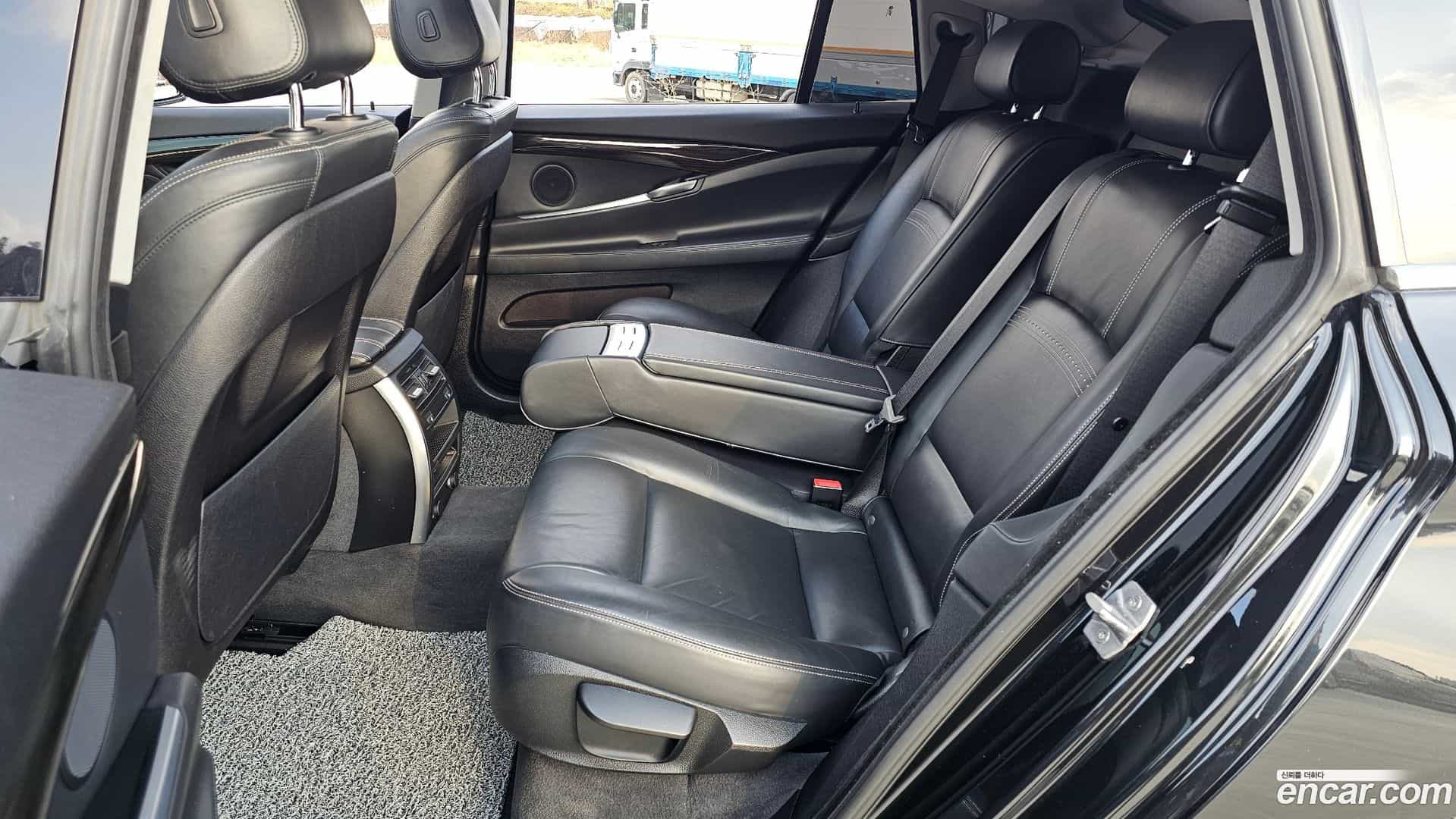 Gran Turismo BMW 2015.4-OPTION-016