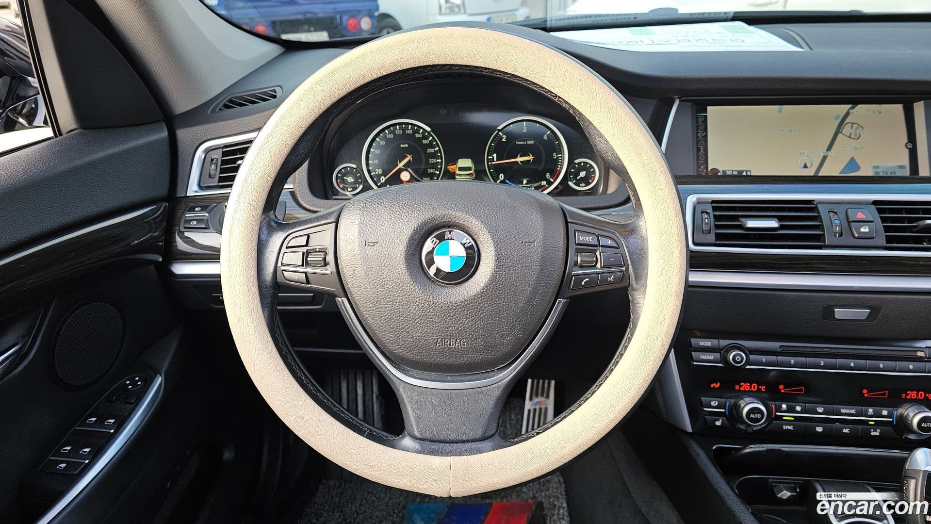 Main__Slider__Photo:Gran Turismo BMW 2015.4-12