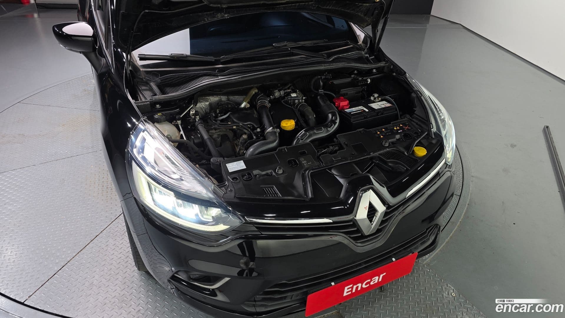 Main__Slider__Photo:Cilo Renault Korea 2019.8-5