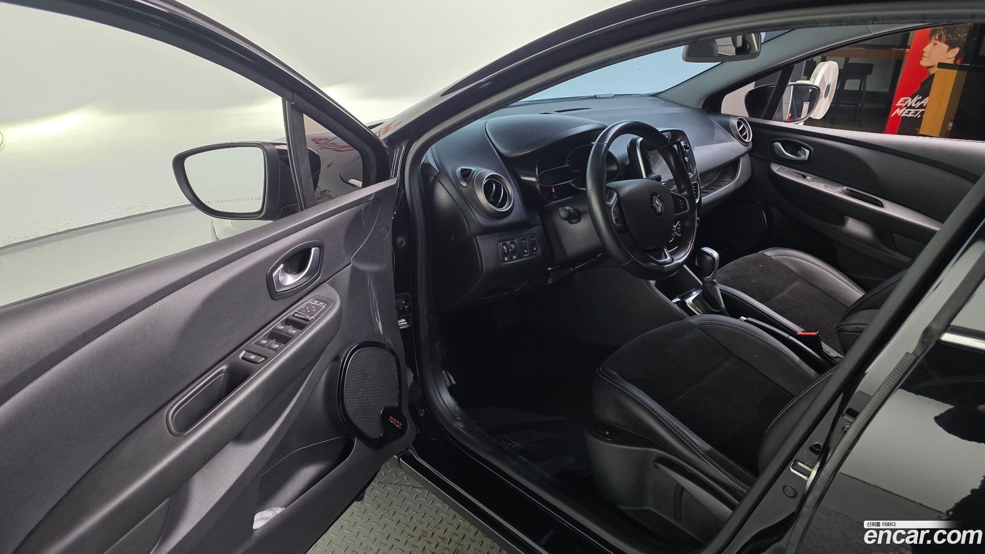 Main__Slider__Photo:Cilo Renault Korea 2019.8-10