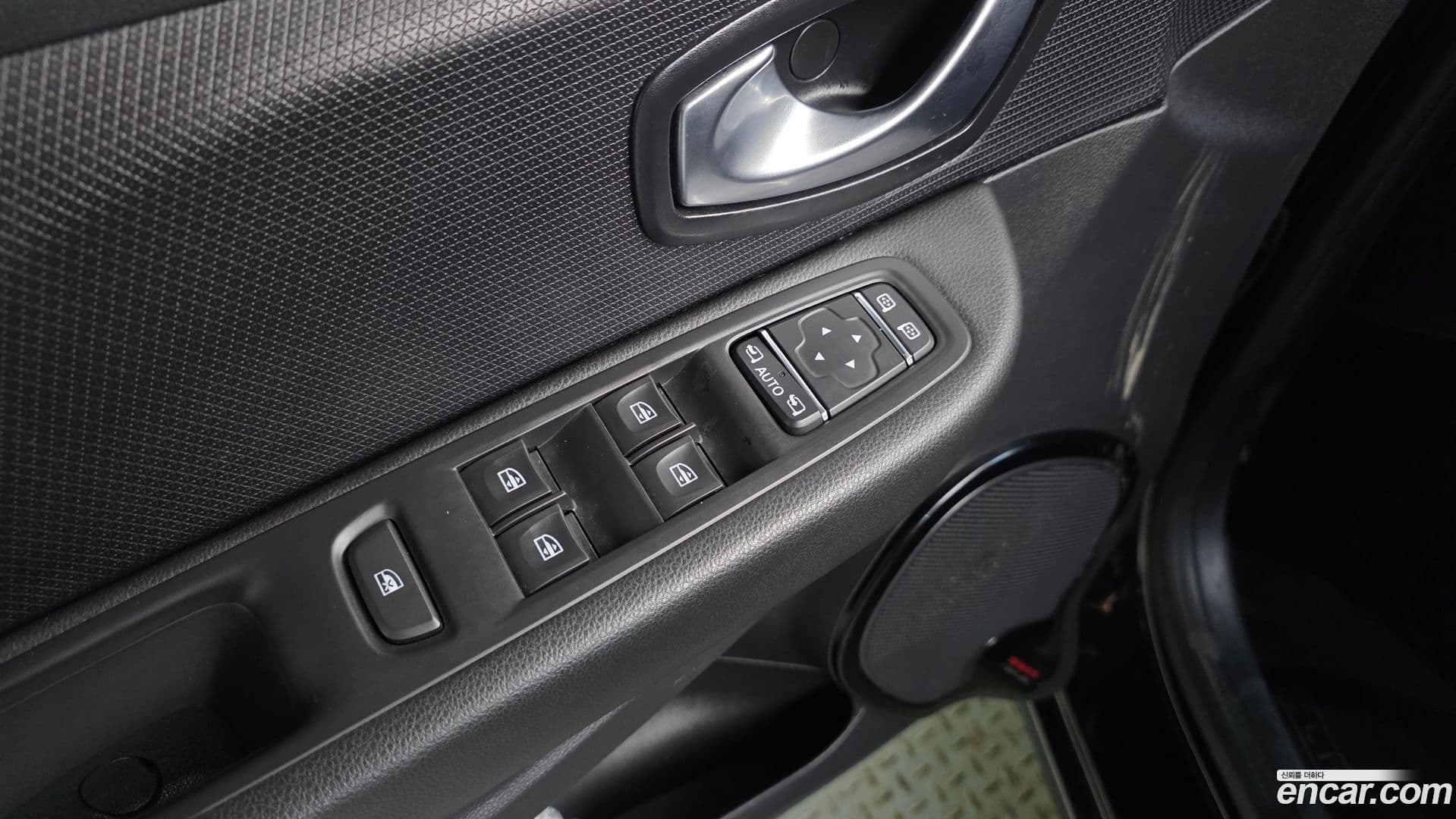 Main__Slider__Photo:Cilo Renault Korea 2019.8-16