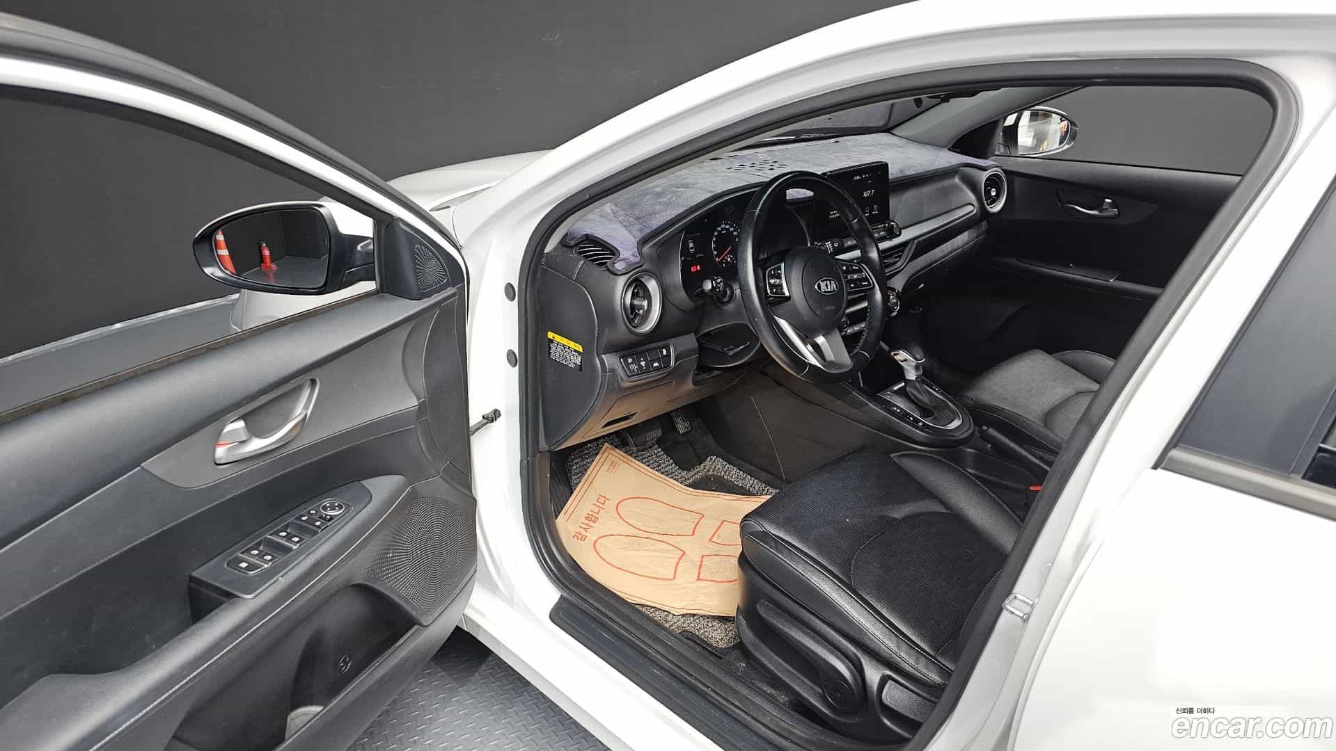 K3 Kia 2019.11-INNER-010