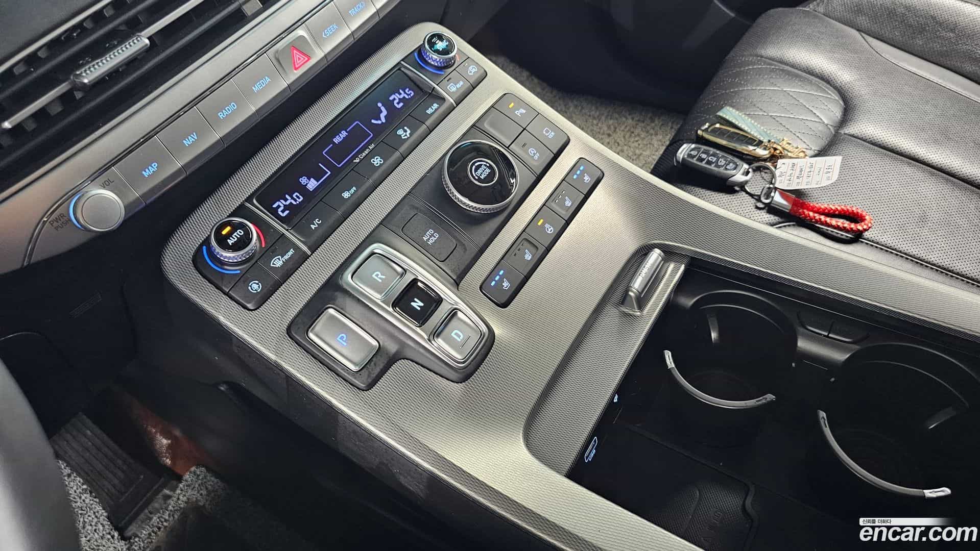 Palisade Hyundai 2020.5-INNER-009