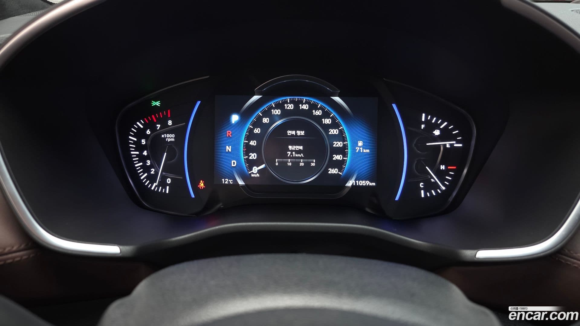 Main__Slider__Photo:Santafe Hyundai 2019.2-7