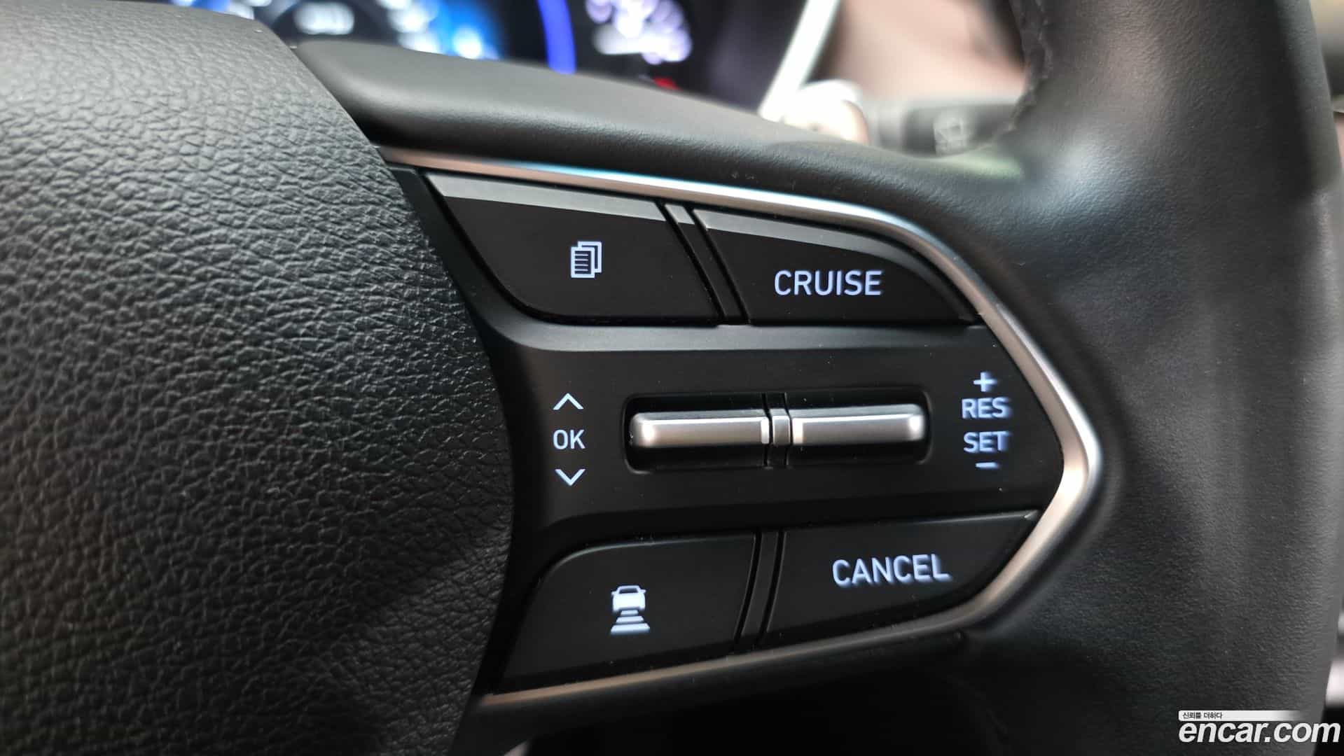 Santafe Hyundai 2019.2-OPTION-022