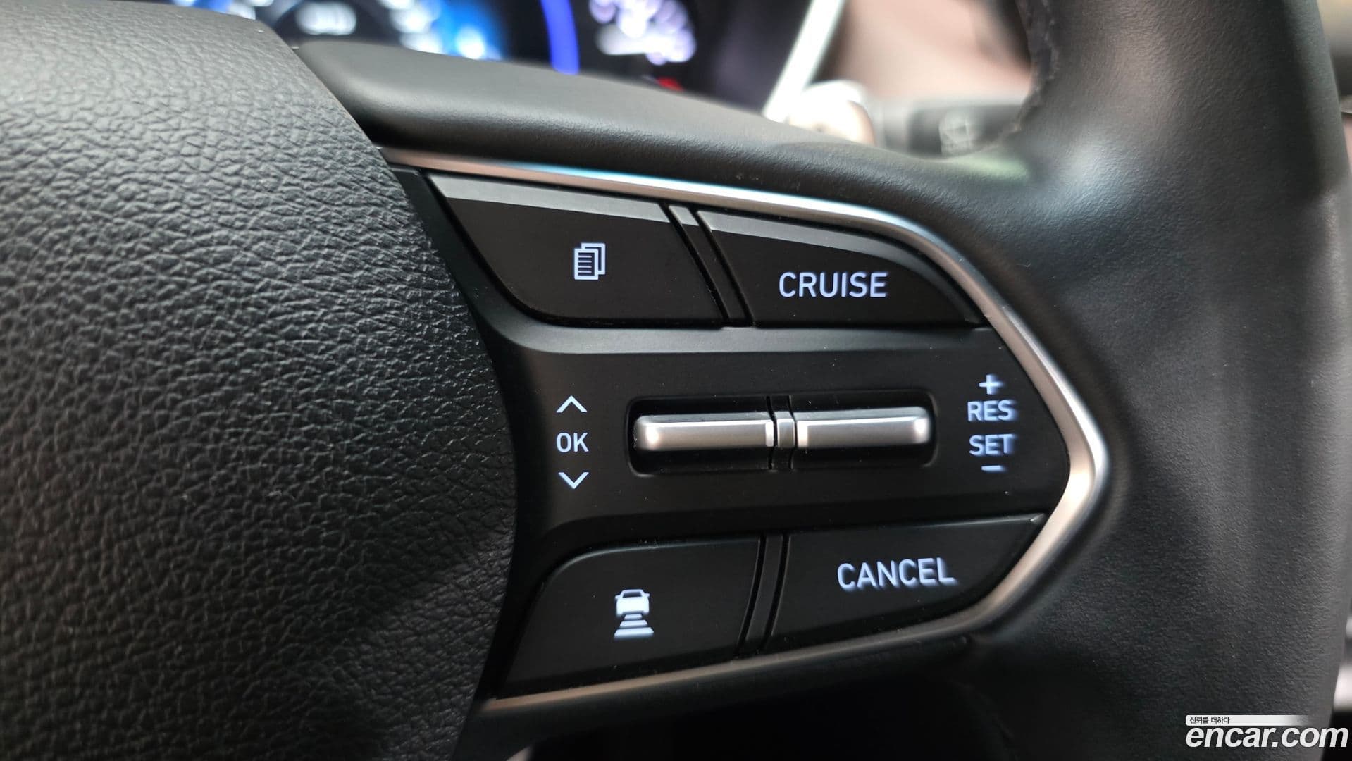 Main__Slider__Photo:Santafe Hyundai 2019.2-17