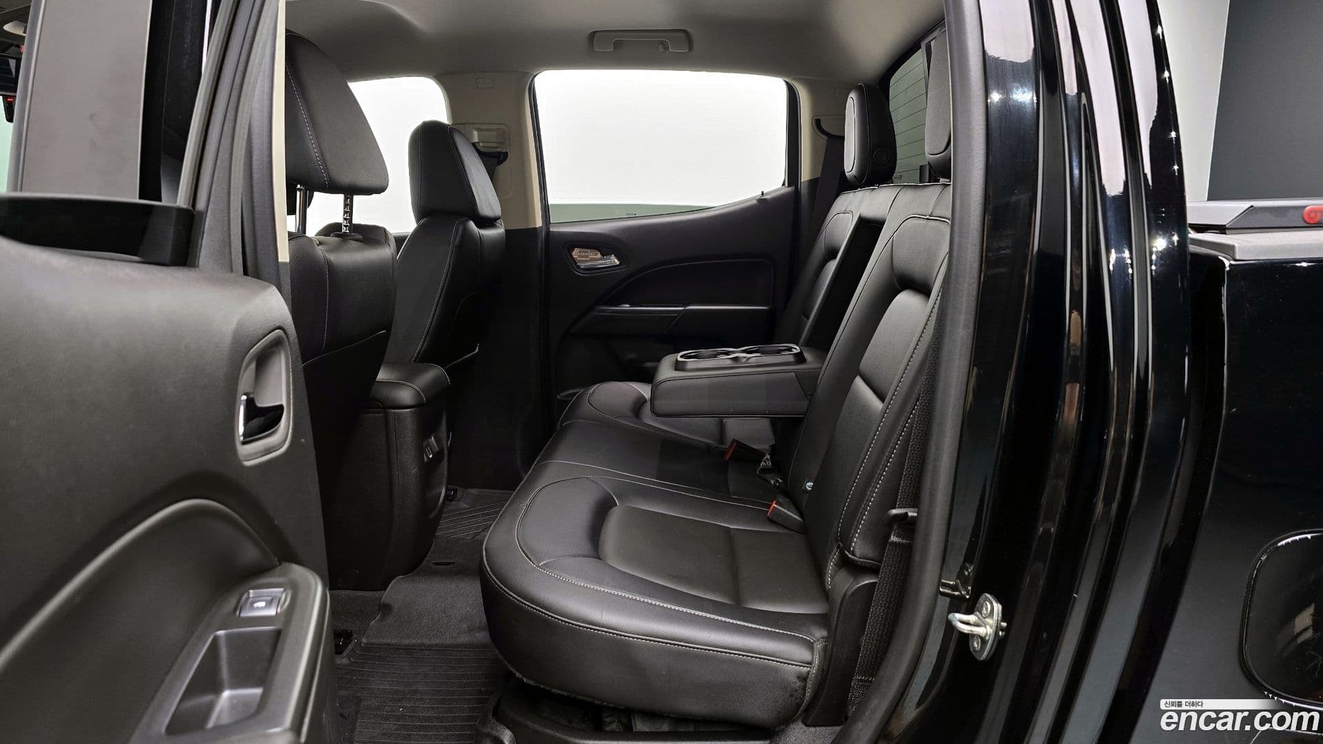 Main__Slider__Photo:Colorado Chevrolet 2020.1-11