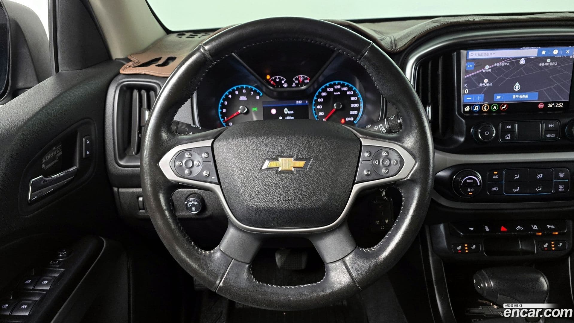 Main__Slider__Photo:Colorado Chevrolet 2020.1-12