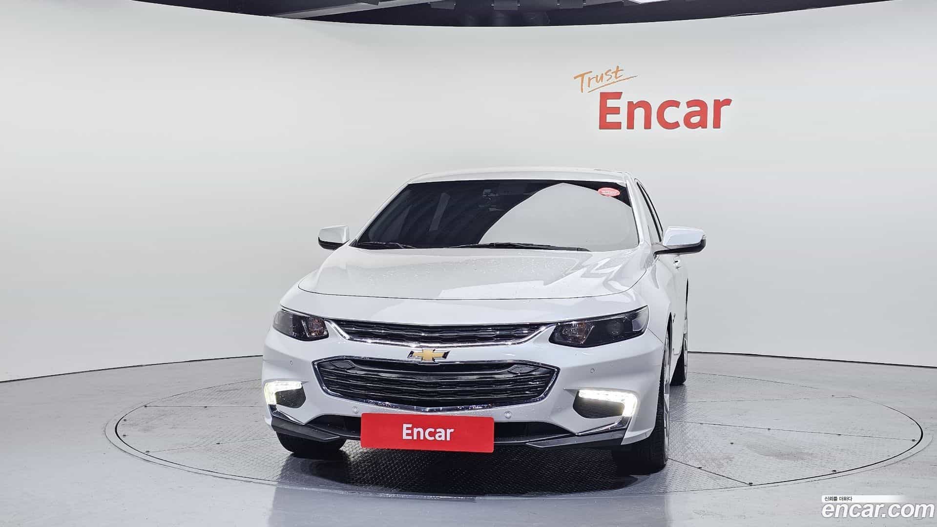 Malibu Chevrolet 2017.9-OUTER-003