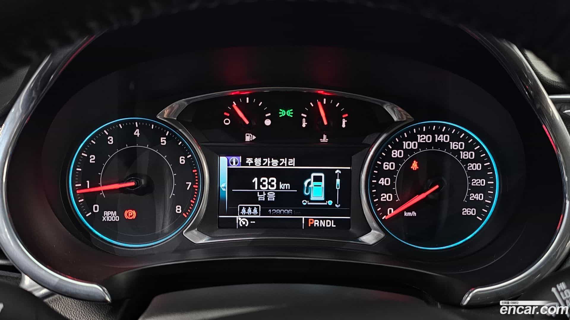 Malibu Chevrolet 2017.9-INNER-008