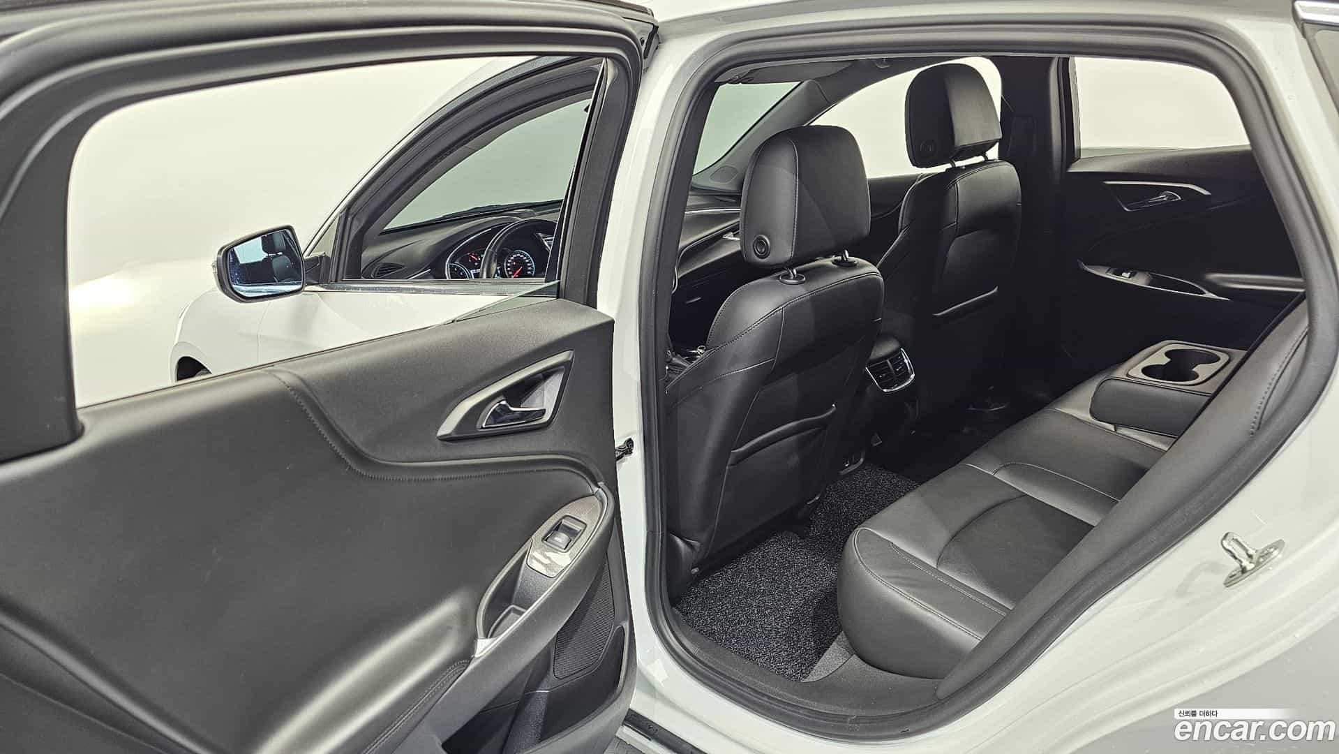 Malibu Chevrolet 2017.9-OPTION-015