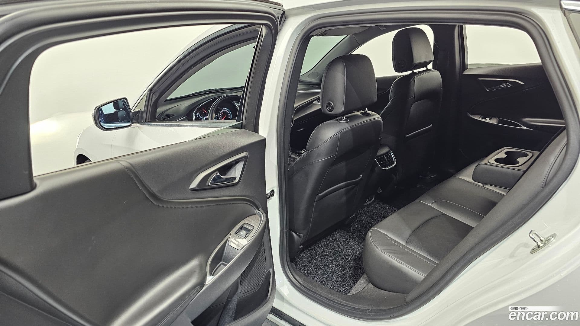 Main__Slider__Photo:Malibu Chevrolet 2017.9-10