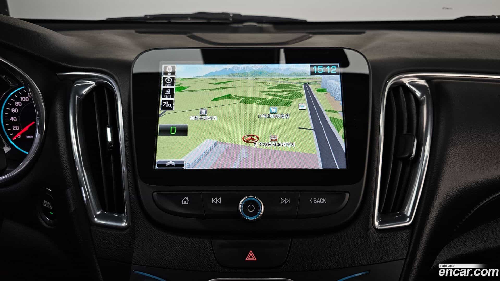 Malibu Chevrolet 2017.9-OPTION-021