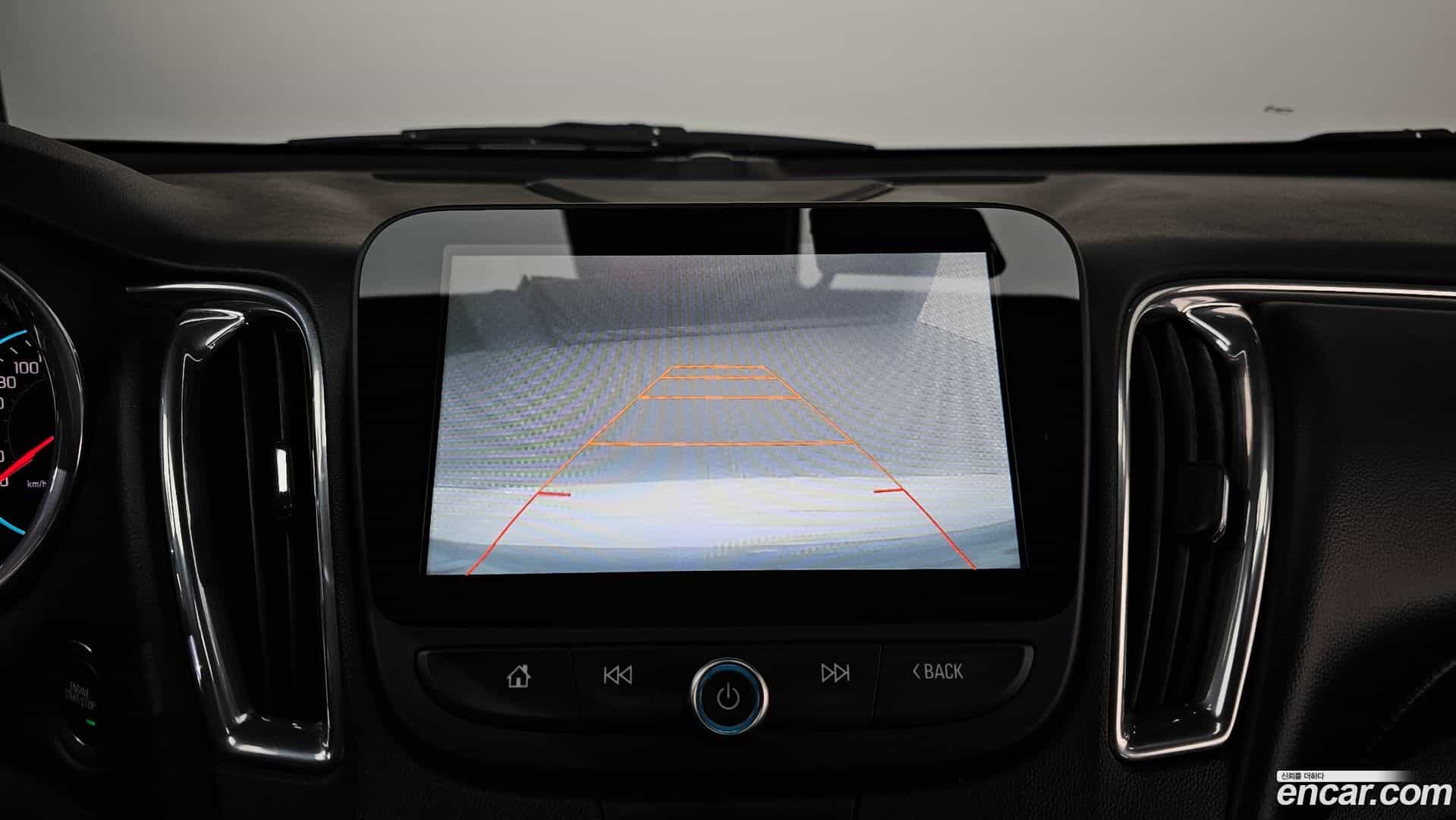 Malibu Chevrolet 2017.9-OPTION-022