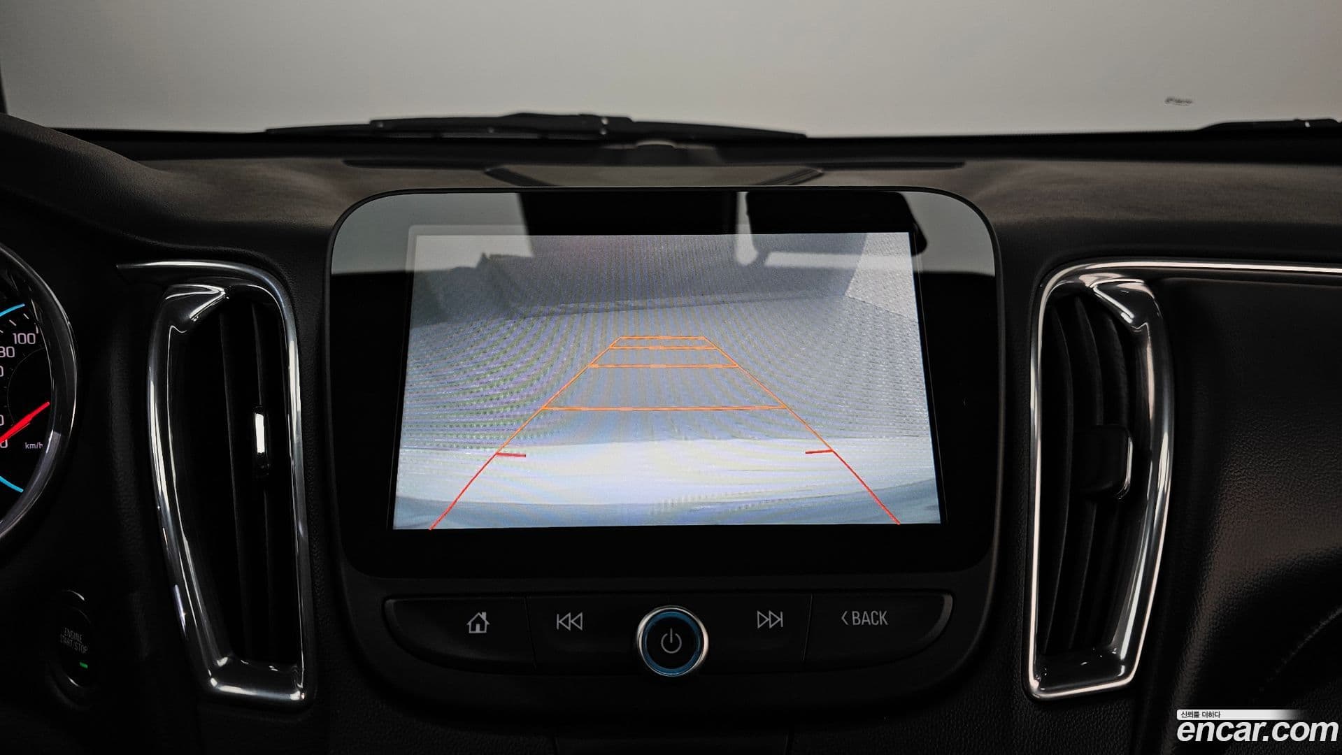 Main__Slider__Photo:Malibu Chevrolet 2017.9-17