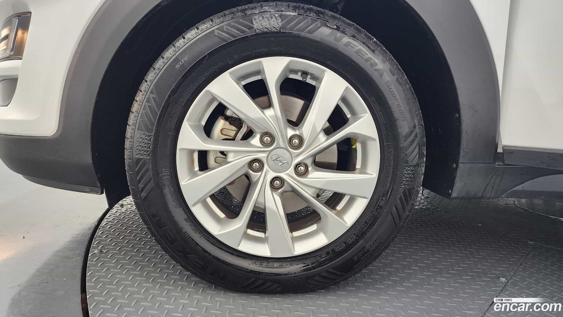 Tucson Hyundai 2019.11-OUTER-005