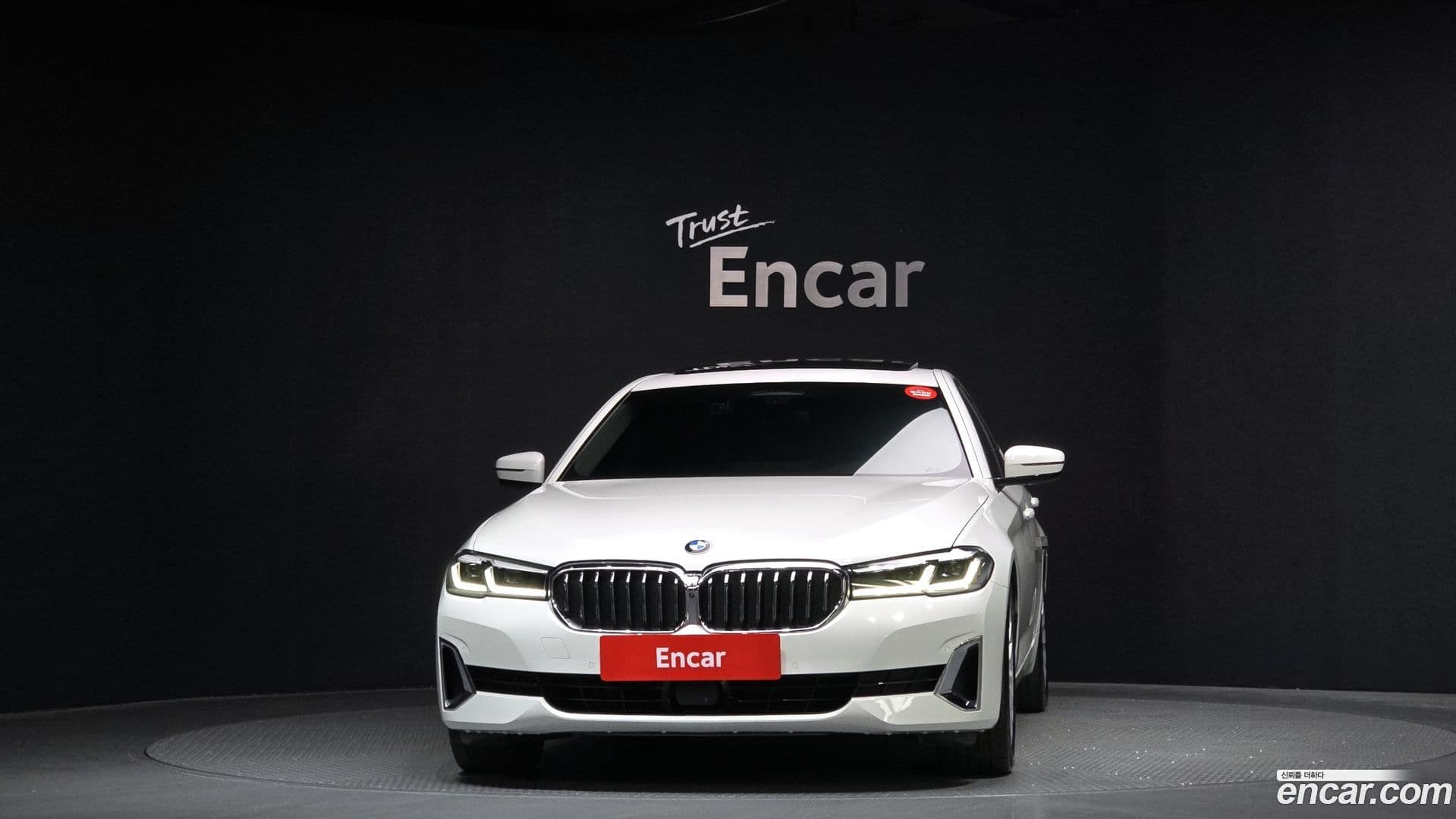 Main__Slider__Photo:5-Series BMW 2023.5-2