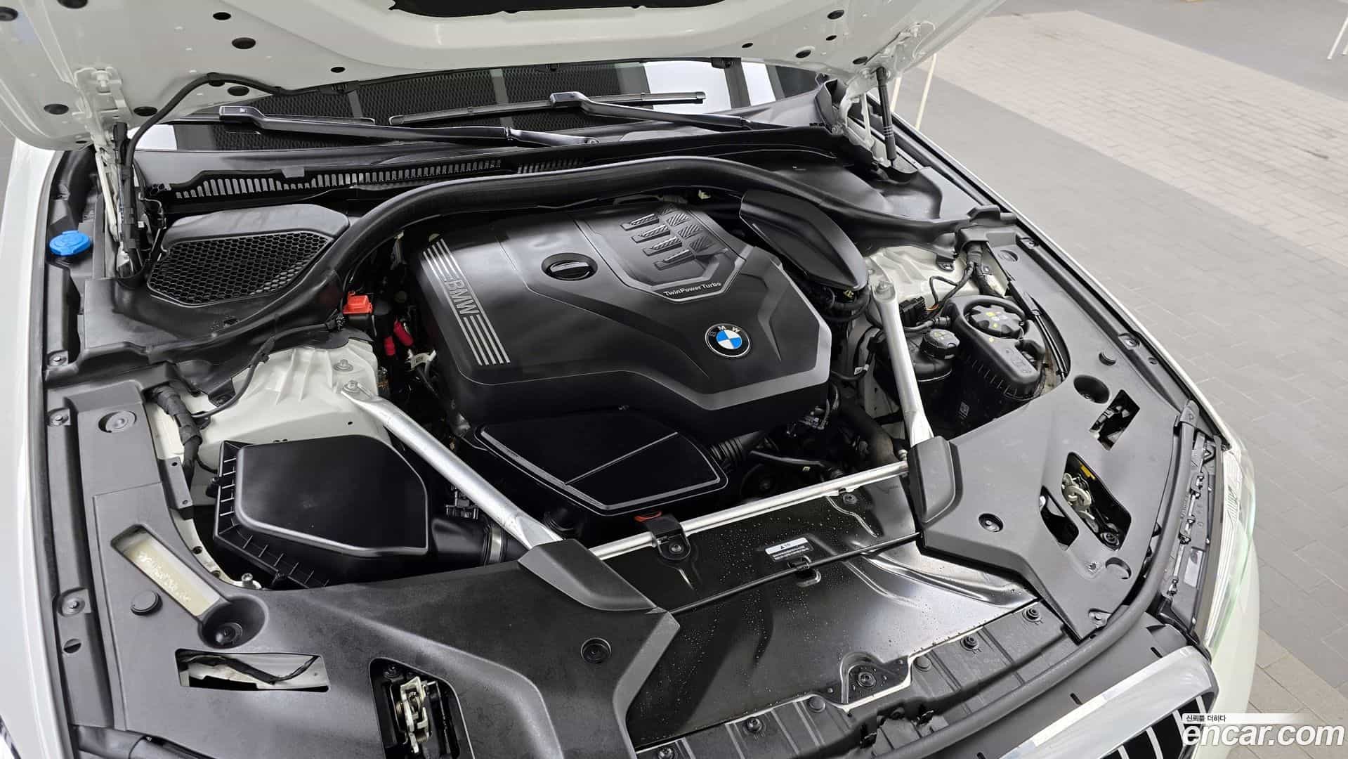 5-Series BMW 2023.5-INNER-006